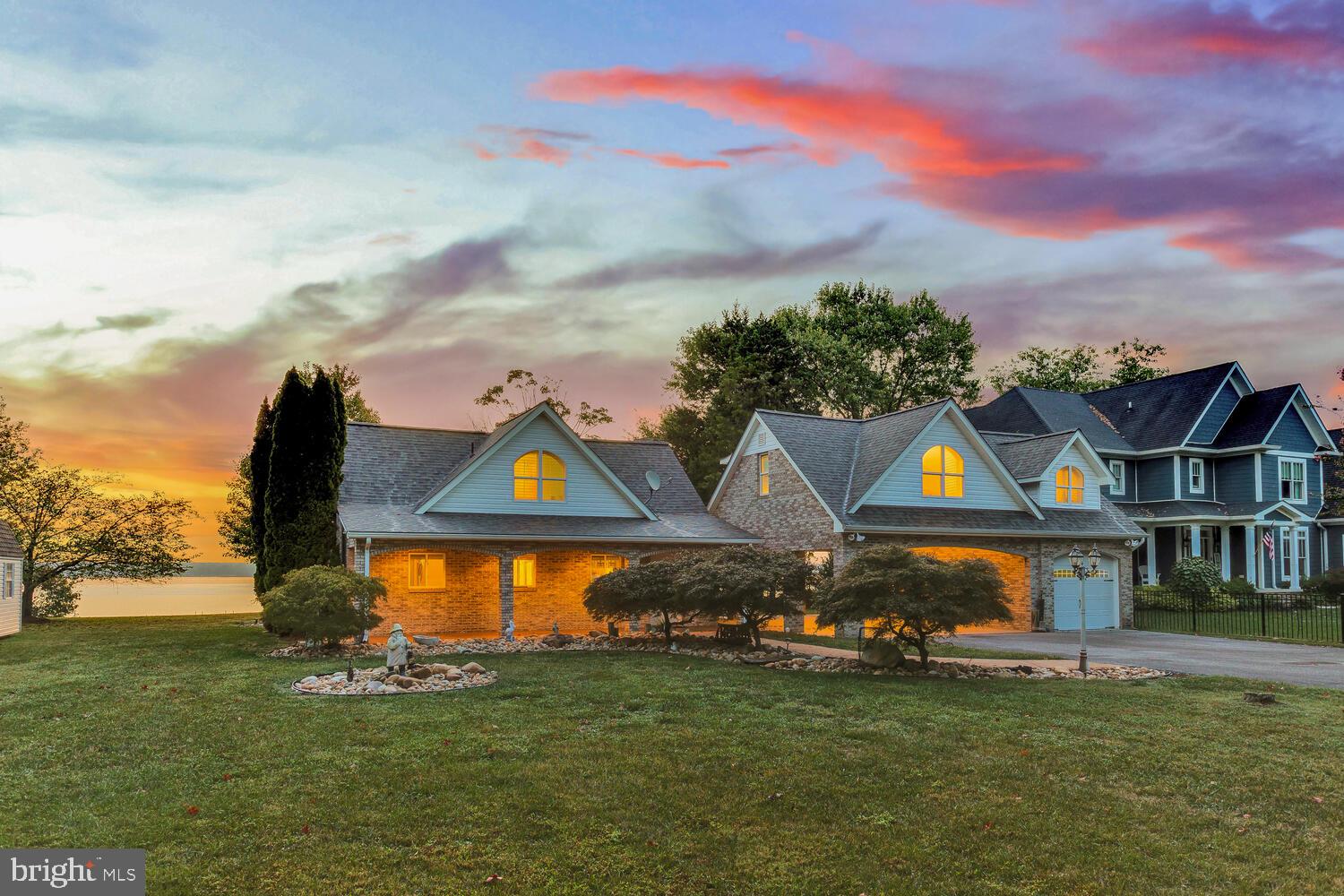 HALF PONE POINT - Residential