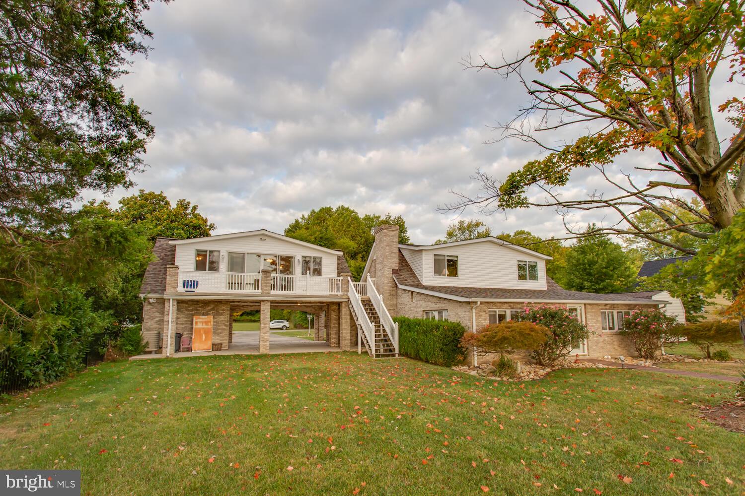 HALF PONE POINT - Residential