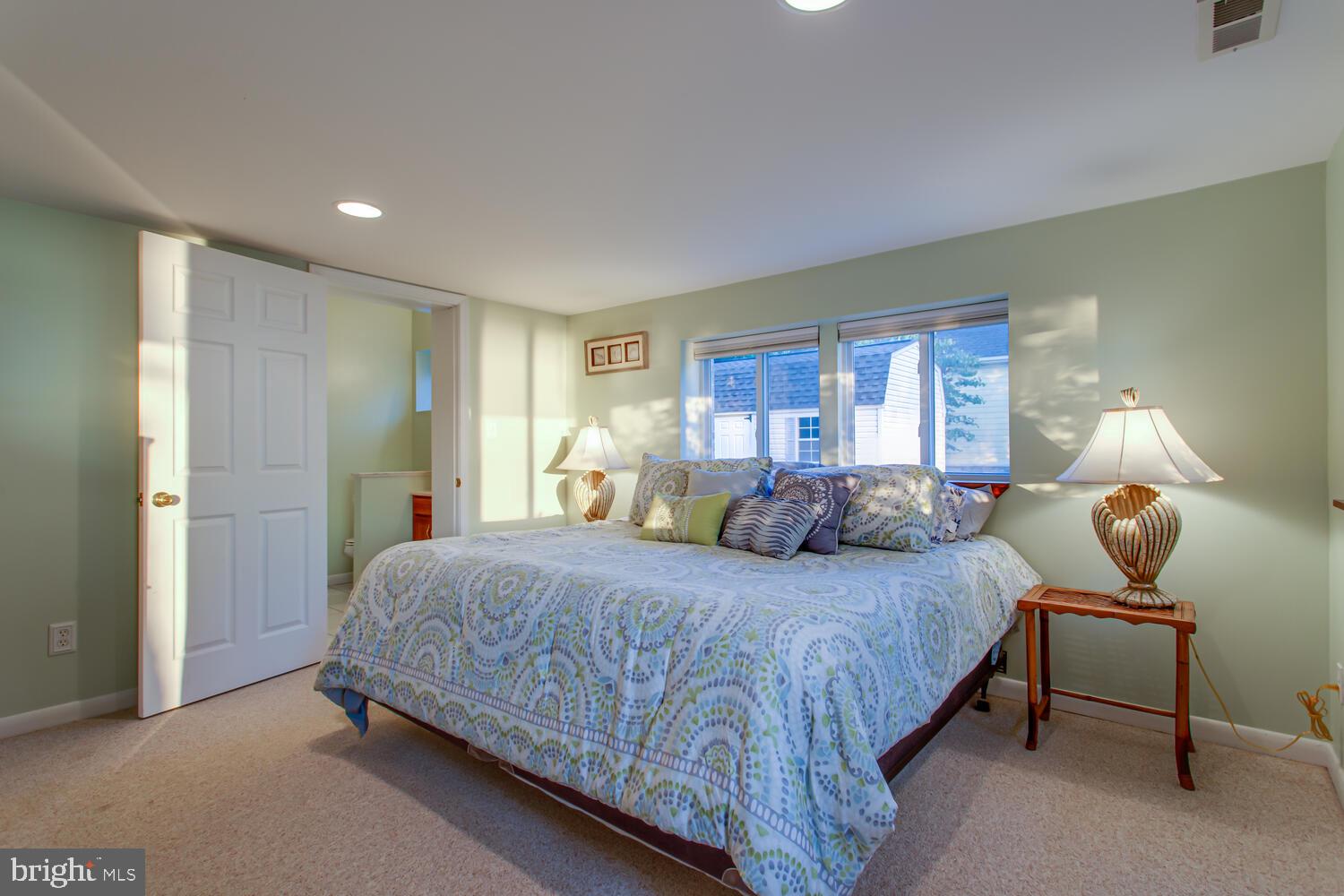 HALF PONE POINT - Residential