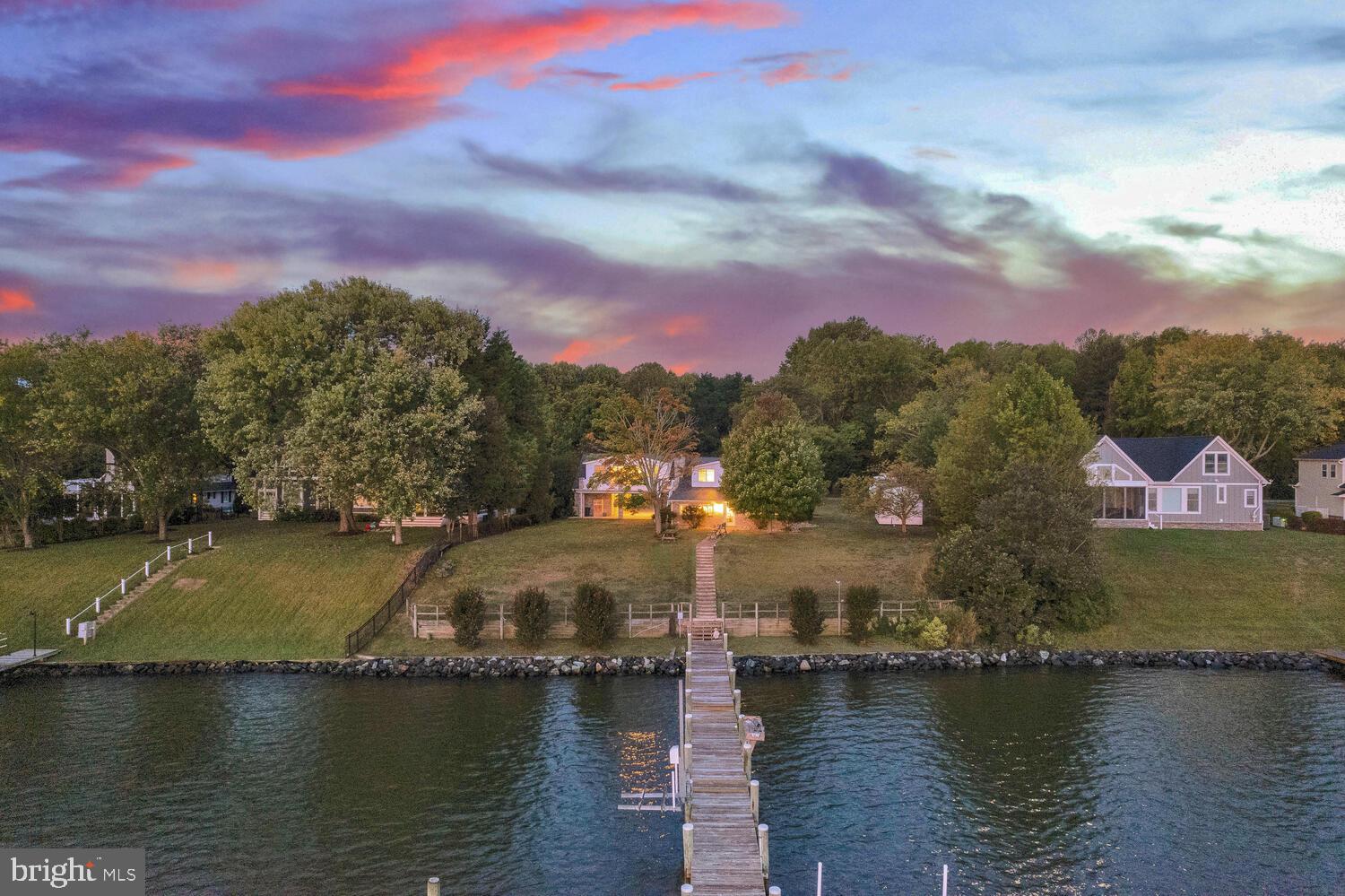 HALF PONE POINT - Residential