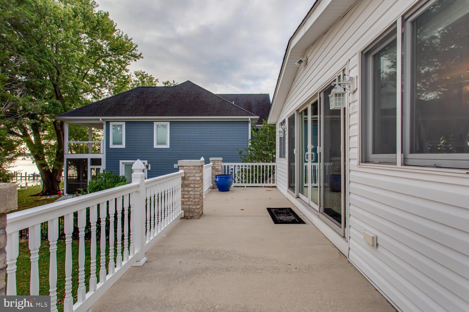 HALF PONE POINT - Residential