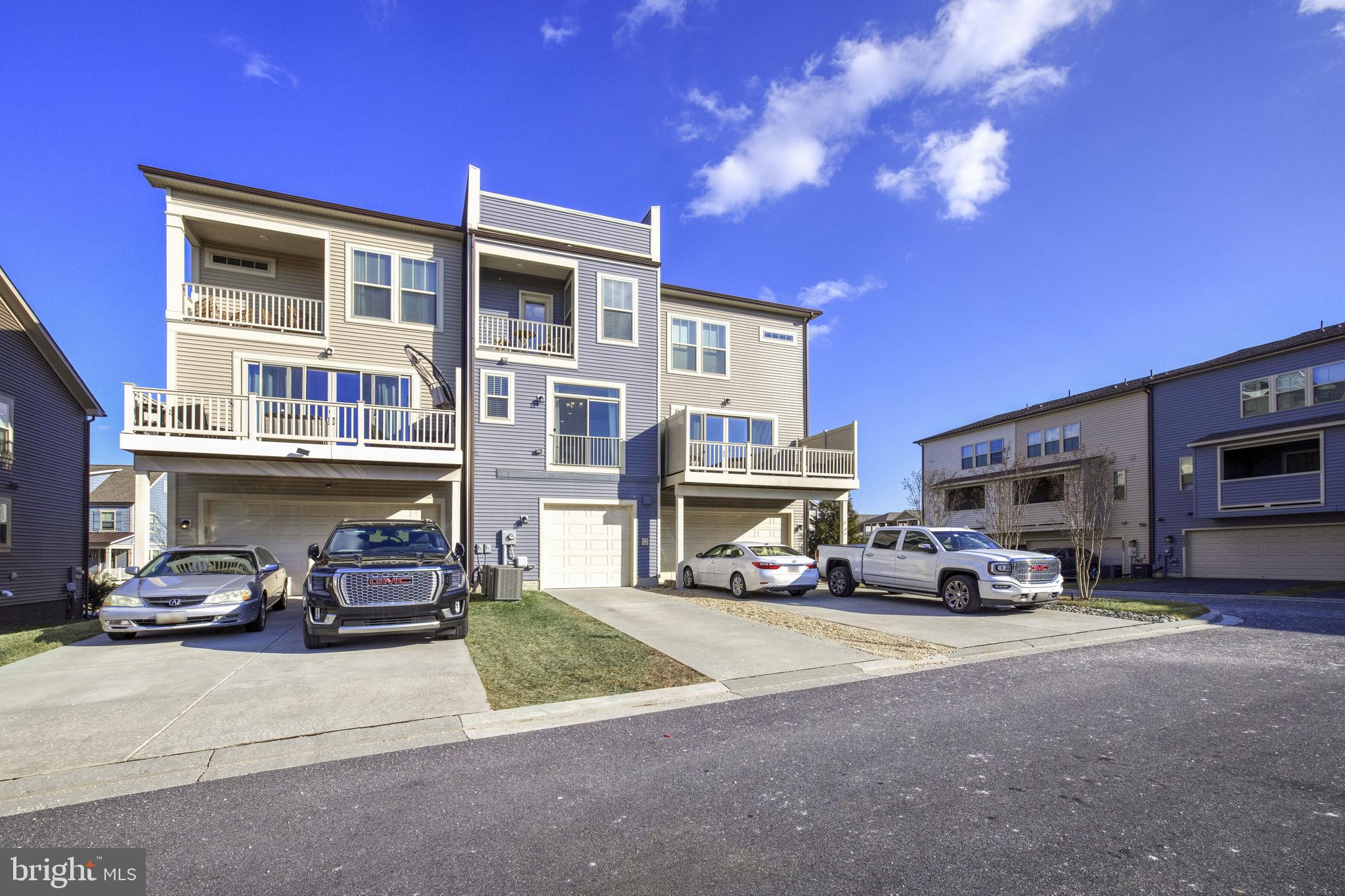 VILLAGES OF URBANA - Residential