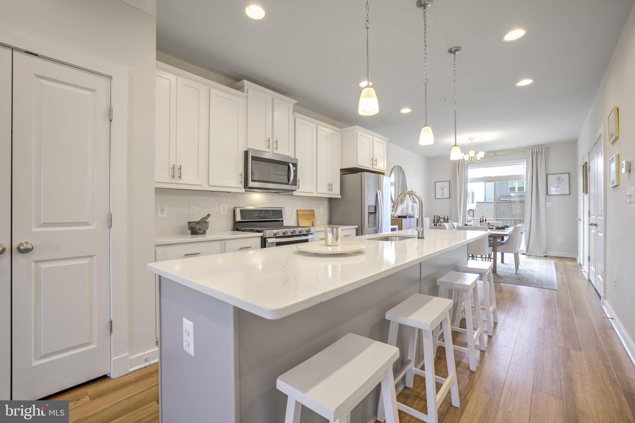 VILLAGES OF URBANA - Residential