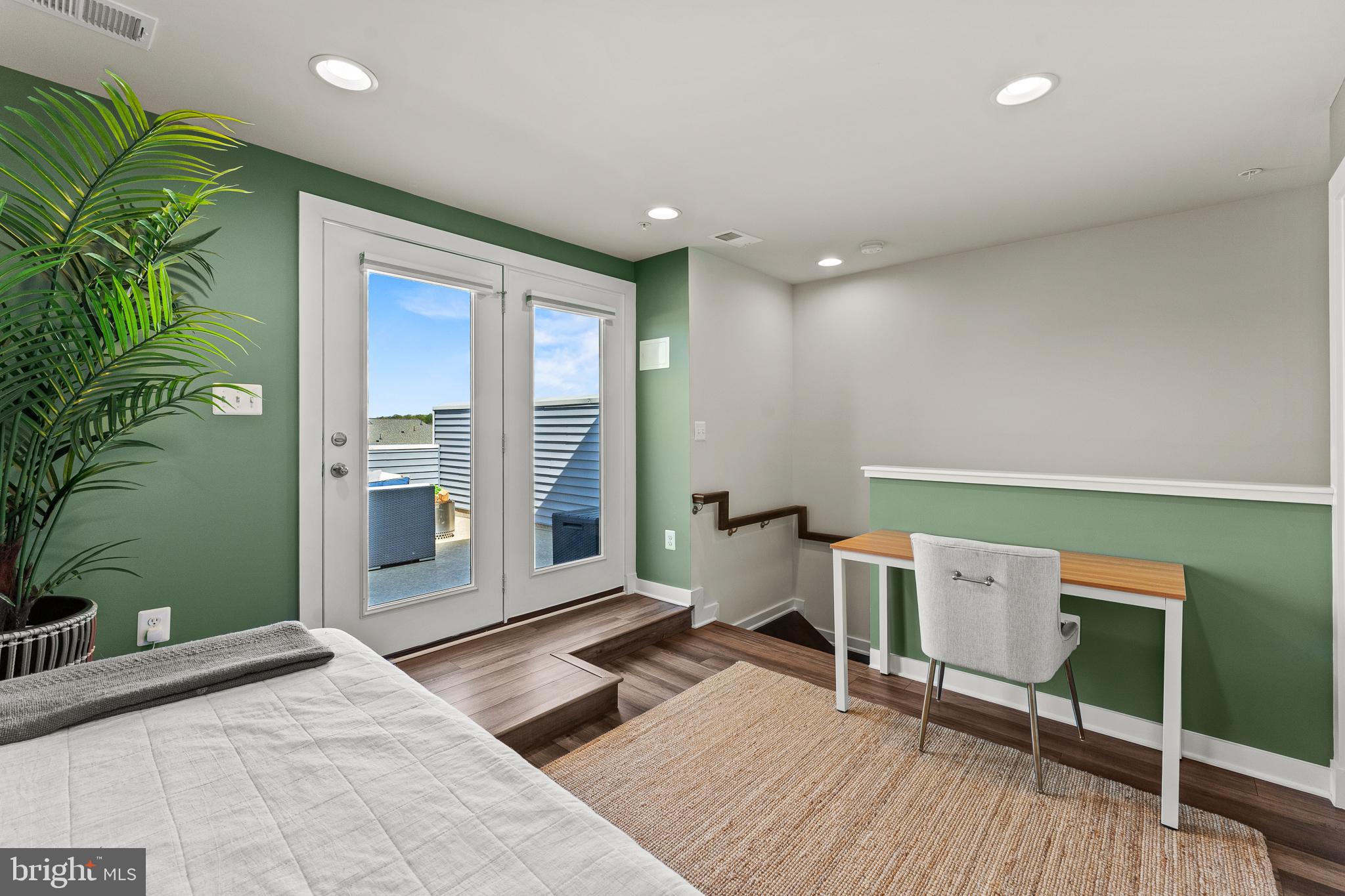 VILLAGES OF URBANA - Residential