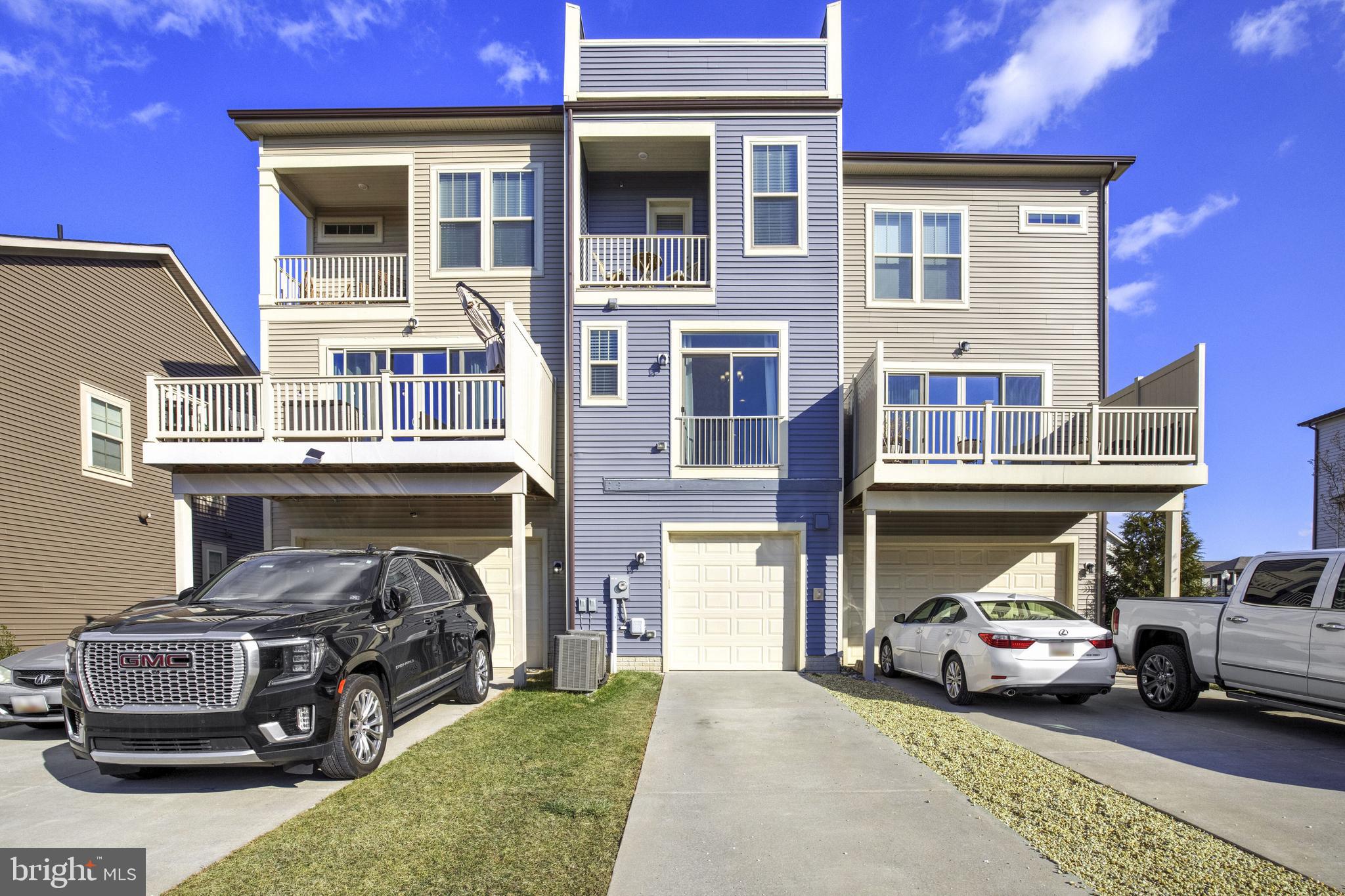 VILLAGES OF URBANA - Residential