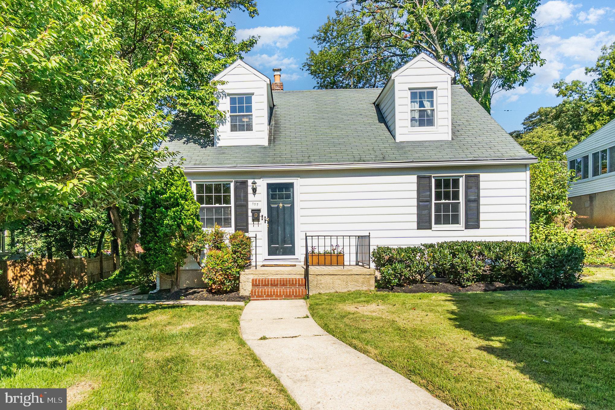 This charming Cape Cod style home is nestled on a lovely tree-lined street in a welcoming and sought after community- quaint, cozy and full of character! Having recently undergone a huge remodel, this home is move in ready! Large living room windows fill the home with abundant natural light, highlighting the luxury plank flooring and modern paint throughout the main level. The spacious eat in kitchen features quartz counters and opens directly to the enclosed screened porch for seamless indoor-outdoor living. Convenient main level living offers 2 bedrooms and an updated full bath, while the upper level features 2 generously sized bedrooms. Finished basement includes a half bath, laundry room, and plenty of versatile space for family room, gym or office!
Updates...new electric panel, HWH '25, waterproofed basement '25, new upper level carpet, updated HVAC and more! Additional highlights include the proximity to top rated schools, shopping and dining!