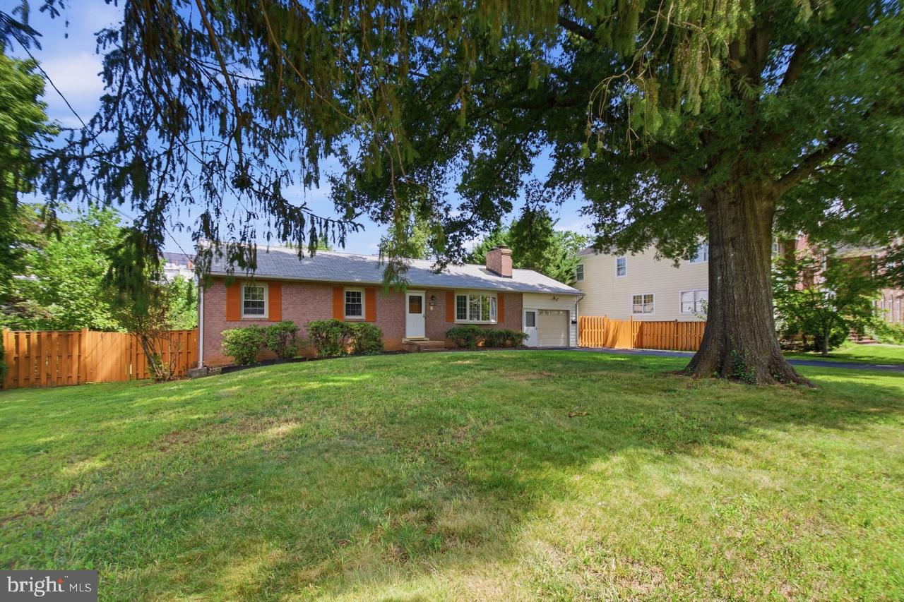 3601 MCLEAN AVENUE