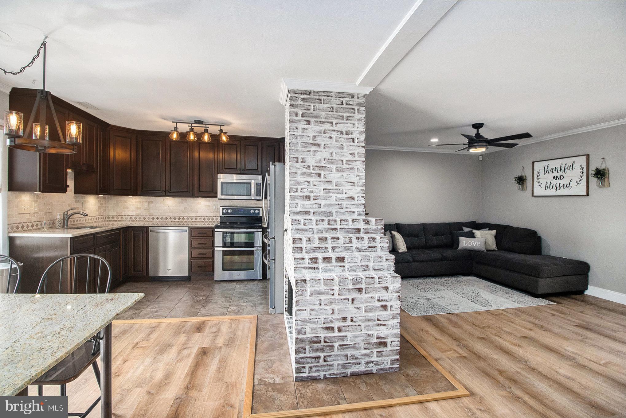 THORNRIDGE - Residential