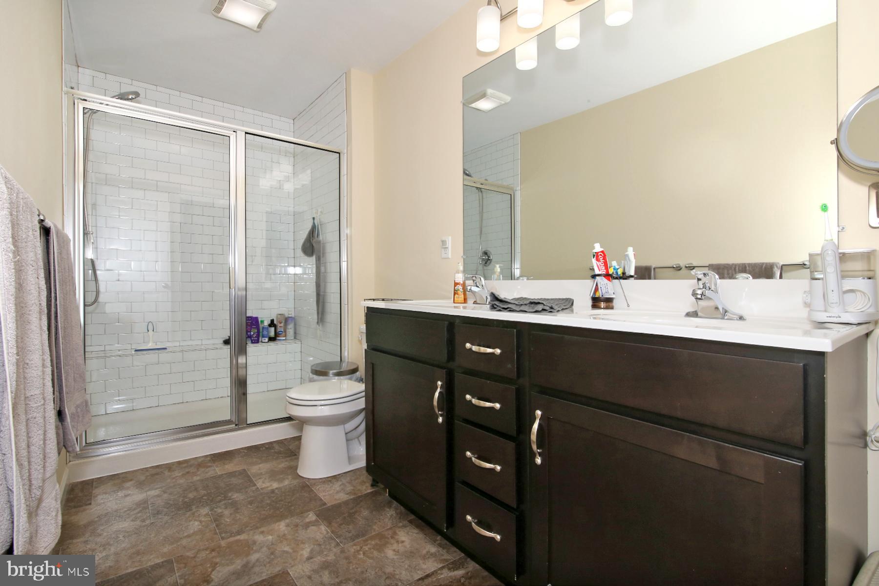 HILLTOP ESTATES - Residential