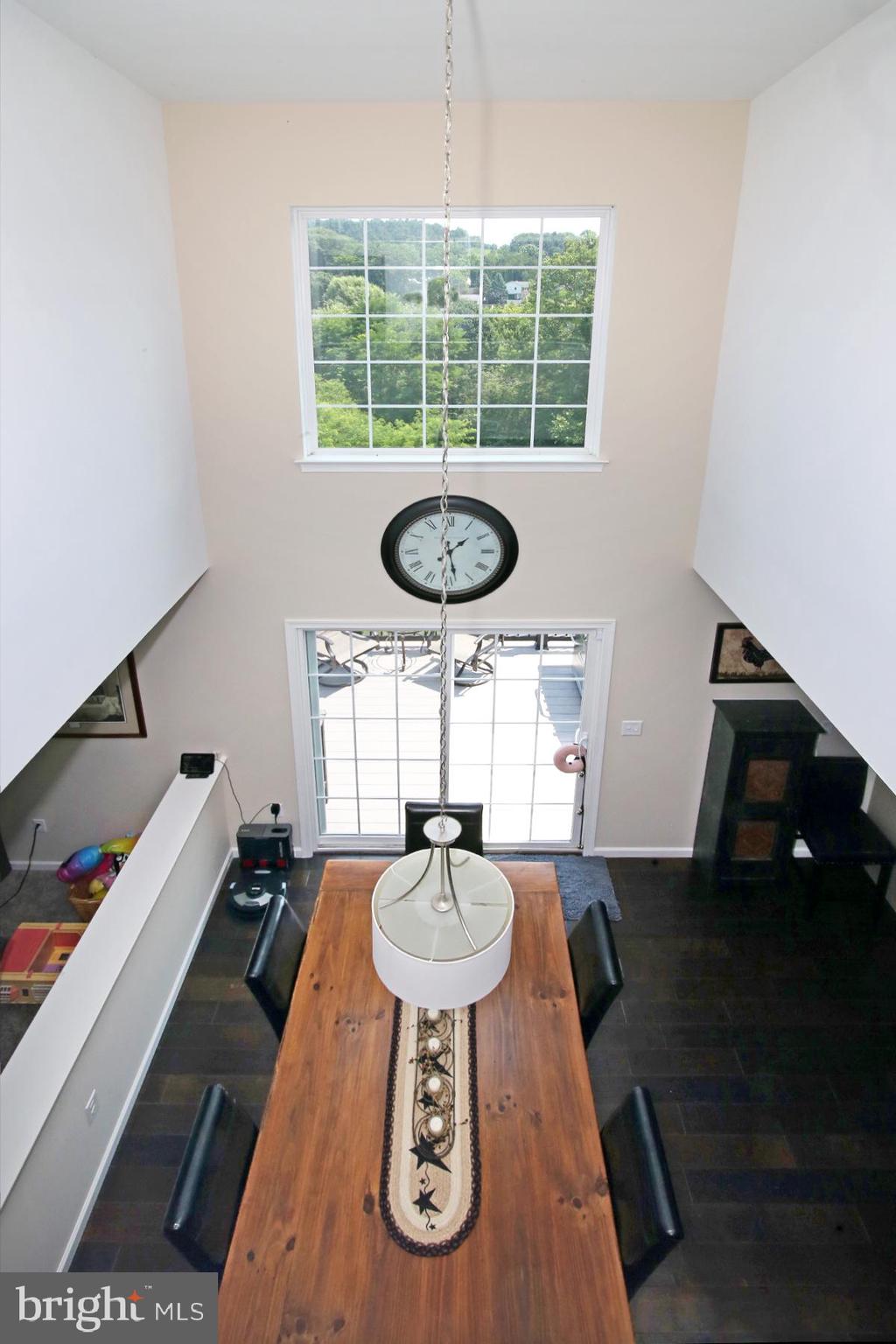 HILLTOP ESTATES - Residential