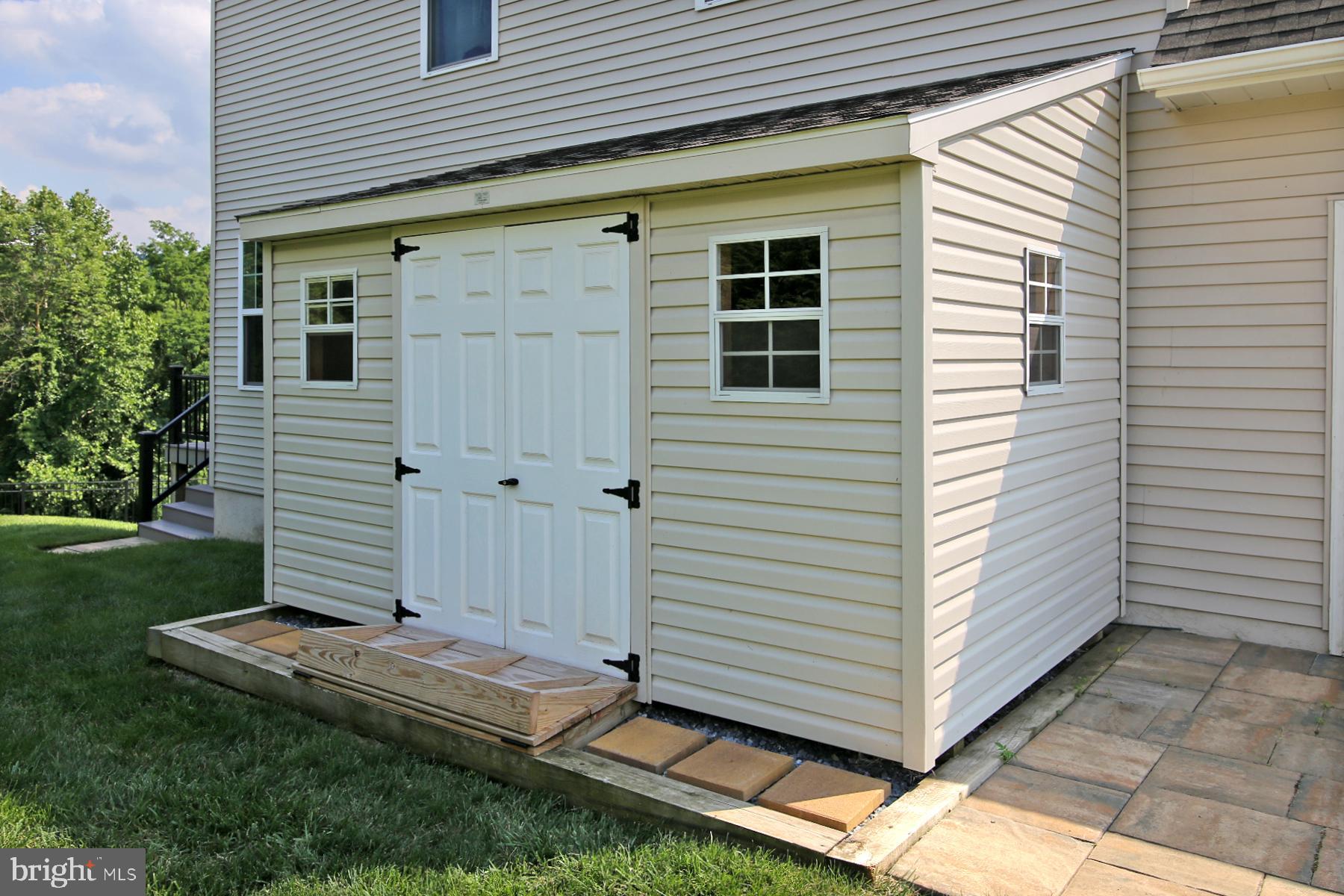 HILLTOP ESTATES - Residential