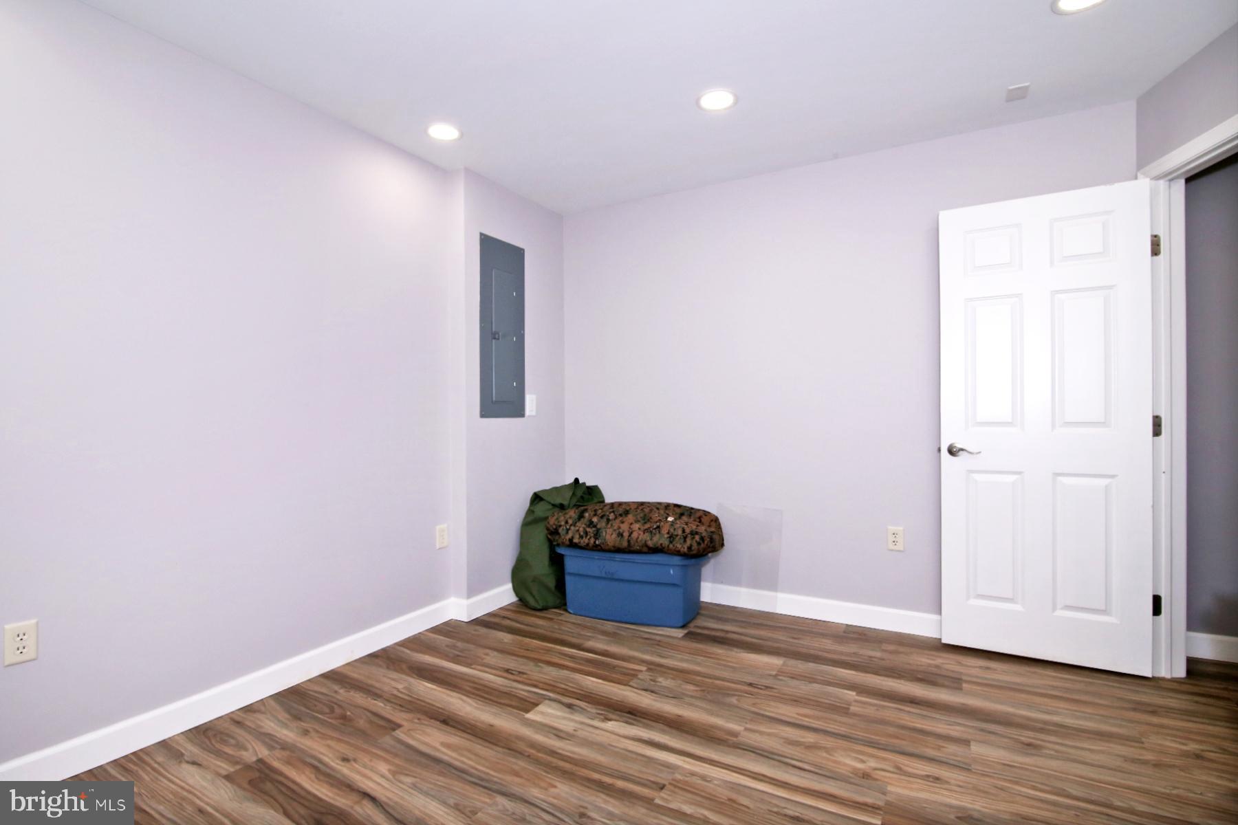 HILLTOP ESTATES - Residential