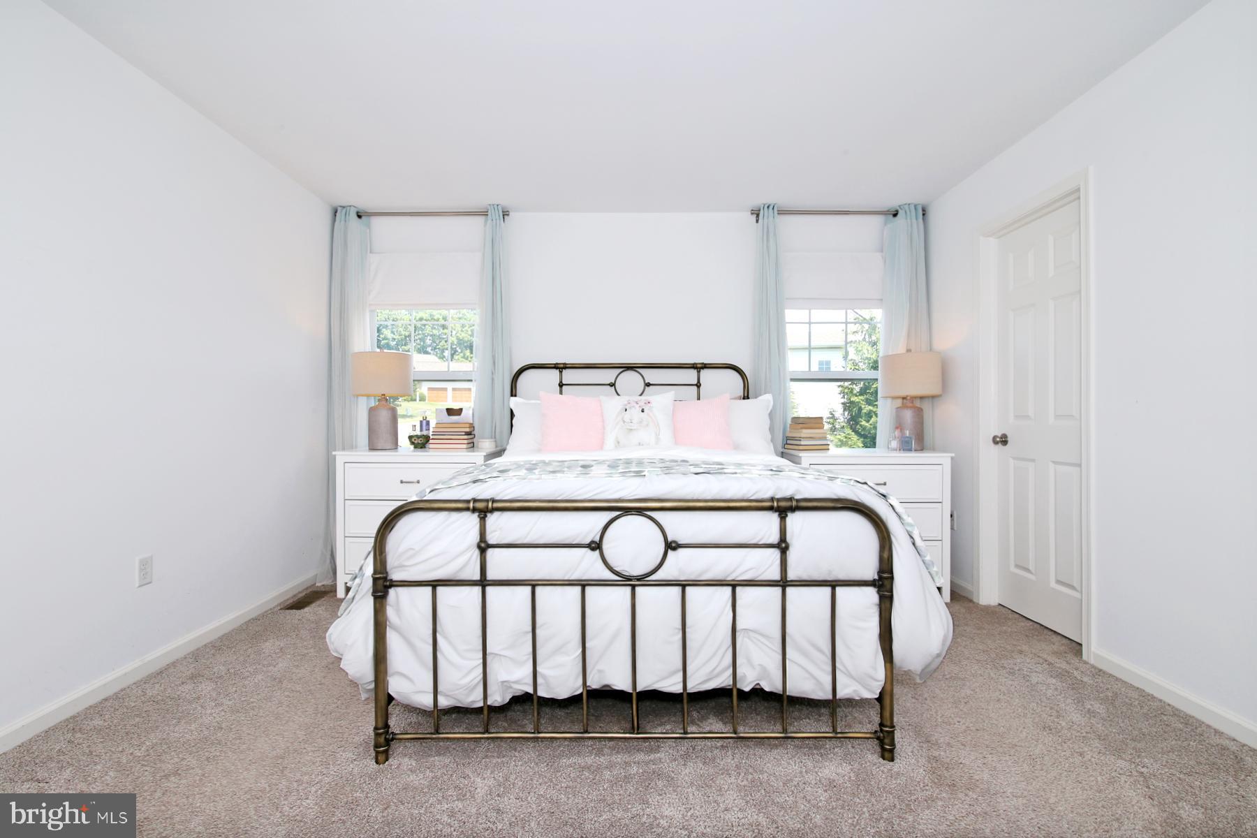 HILLTOP ESTATES - Residential