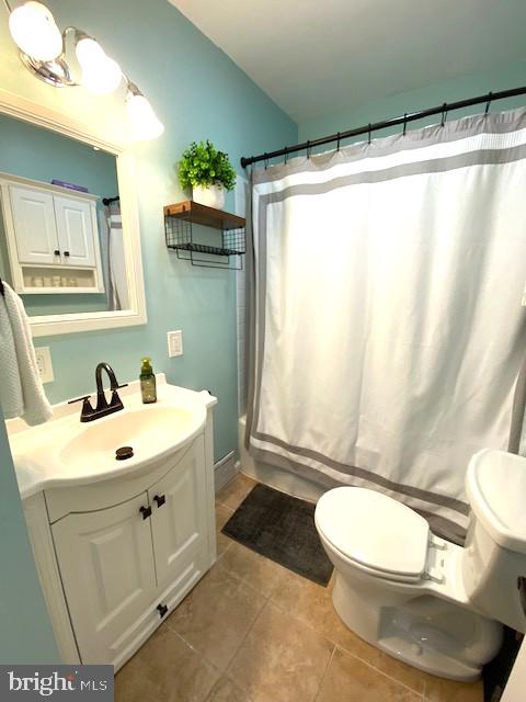 MEETINGHOUSE VIL - Residential