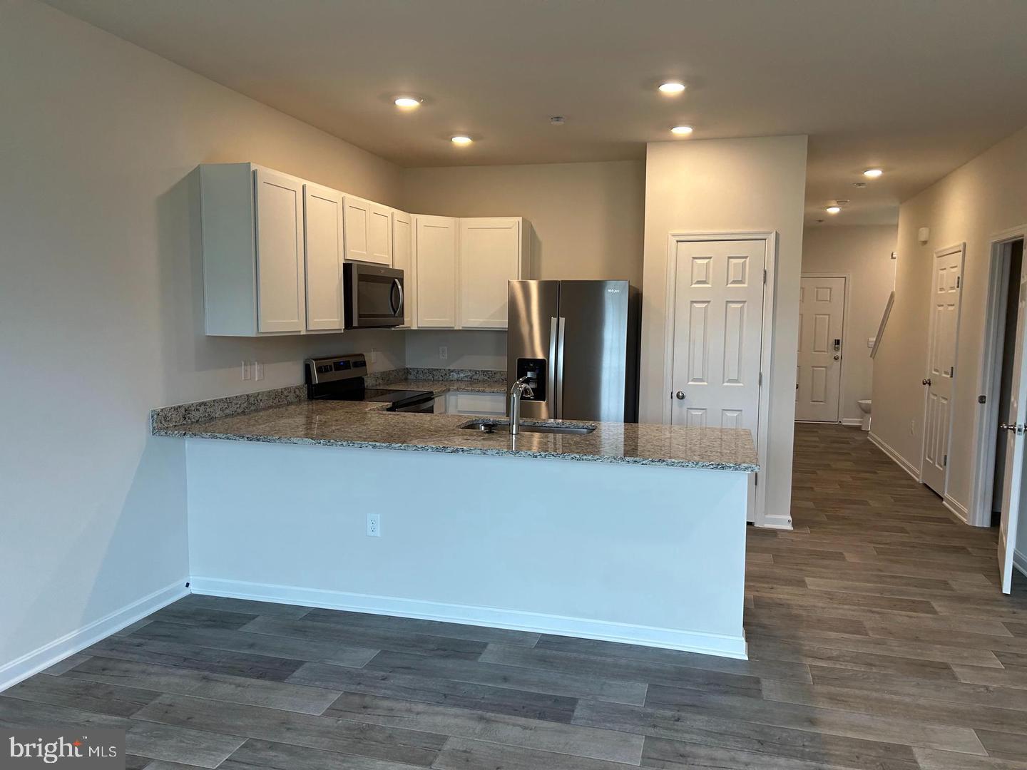 LURAY LANDING - Residential Lease