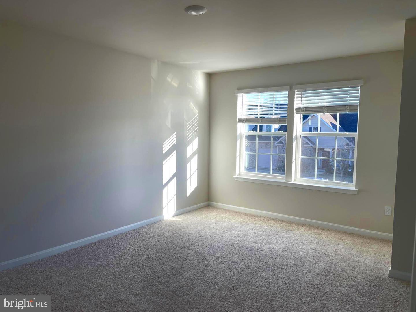 LURAY LANDING - Residential Lease