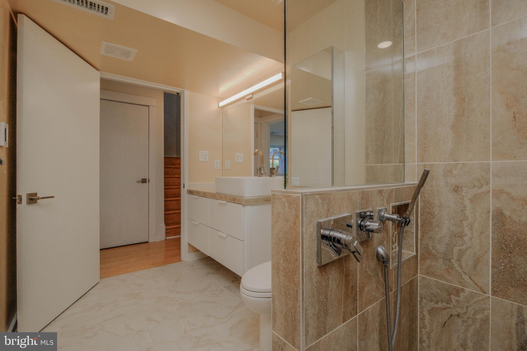 SMITHFIELD - Residential