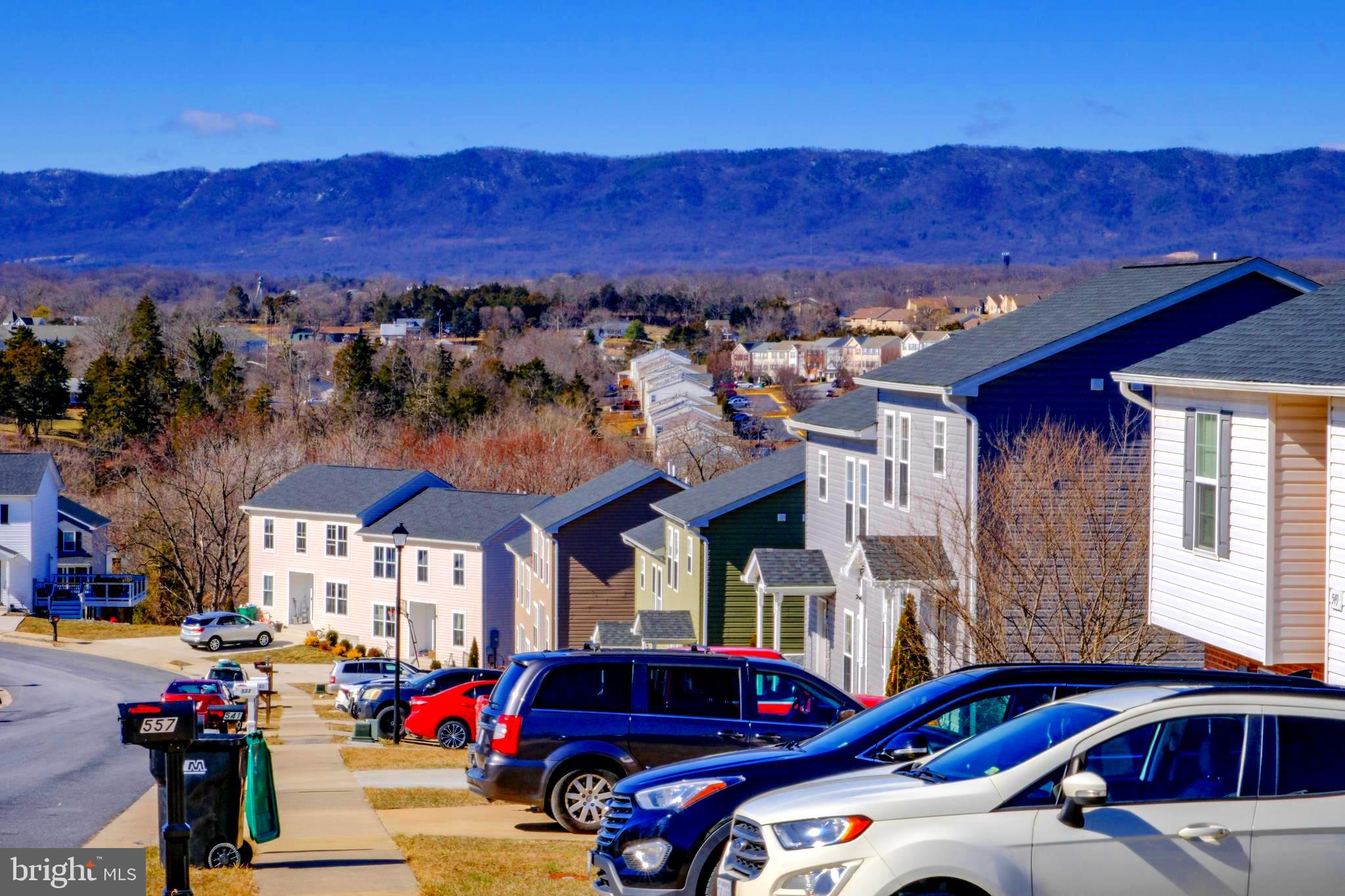 SMITHFIELD - Residential