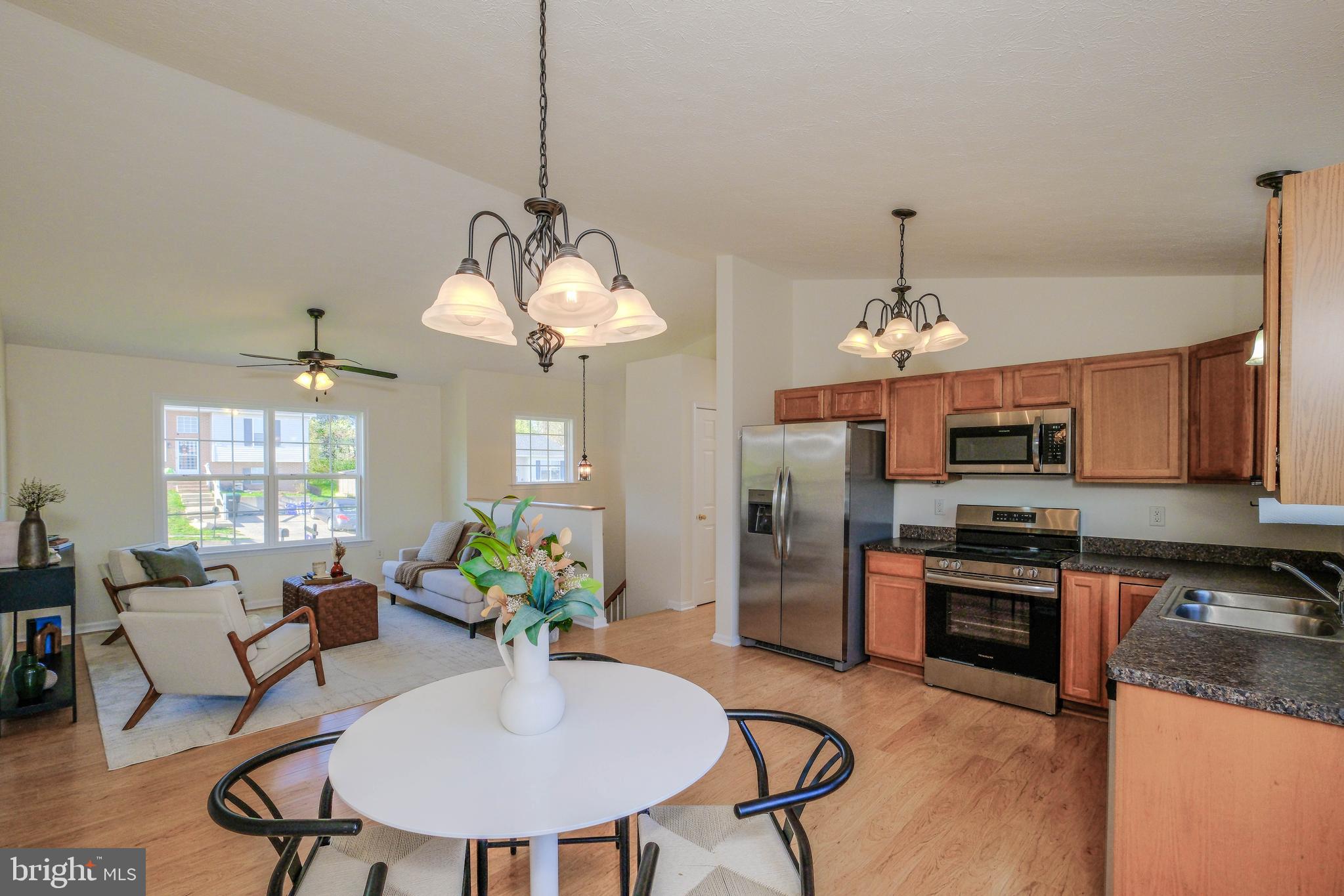 SMITHFIELD - Residential