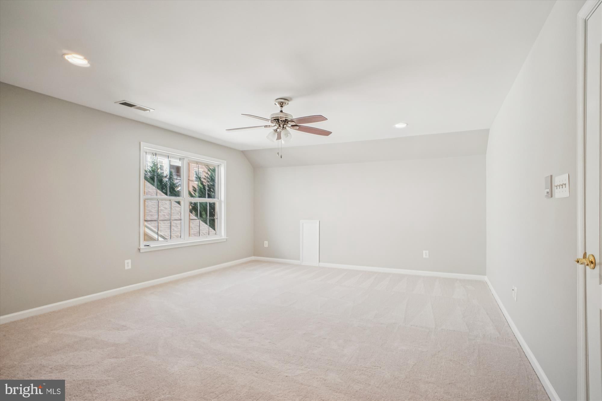 POTOMAC GREEN - Residential