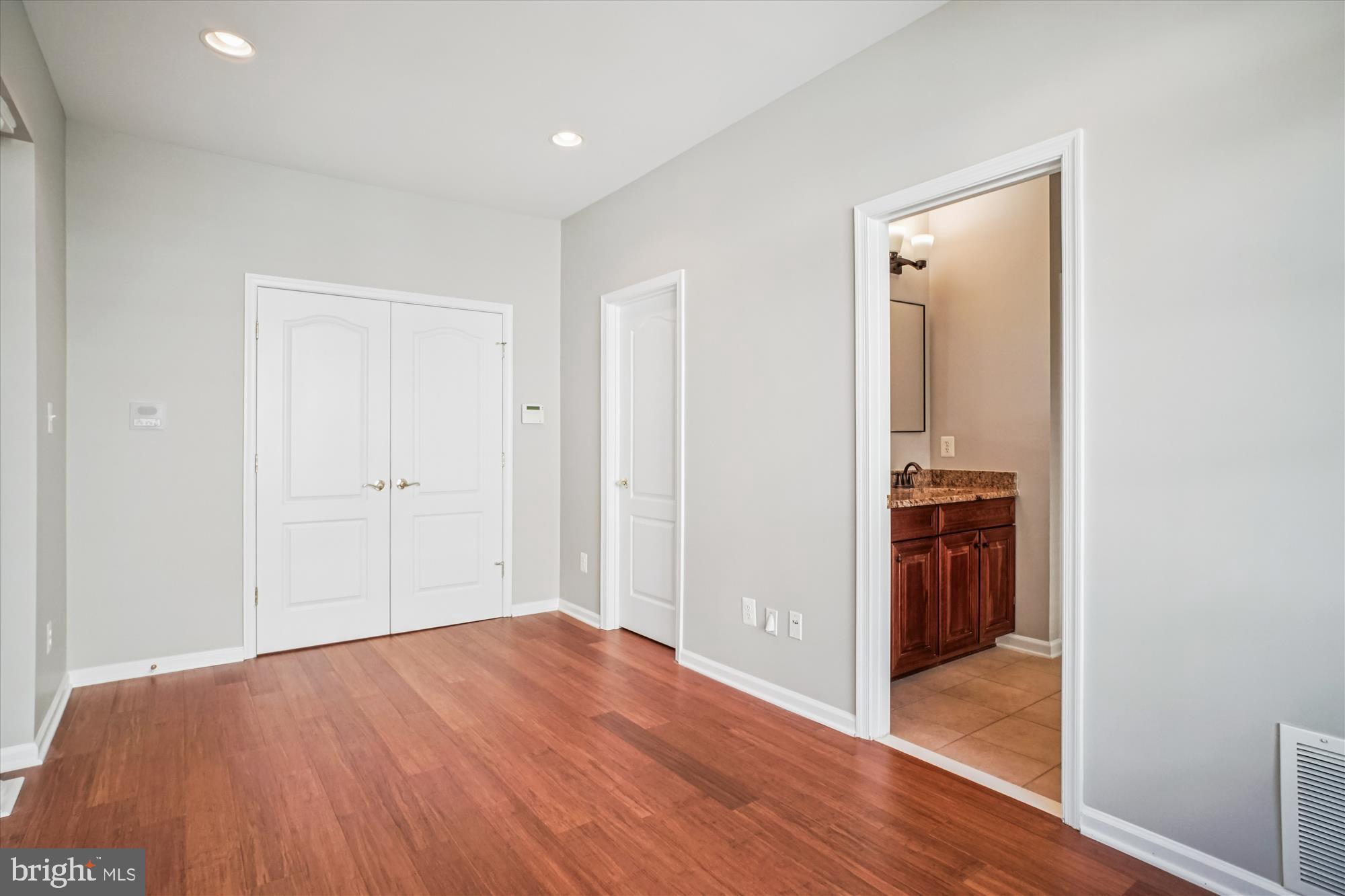 POTOMAC GREEN - Residential