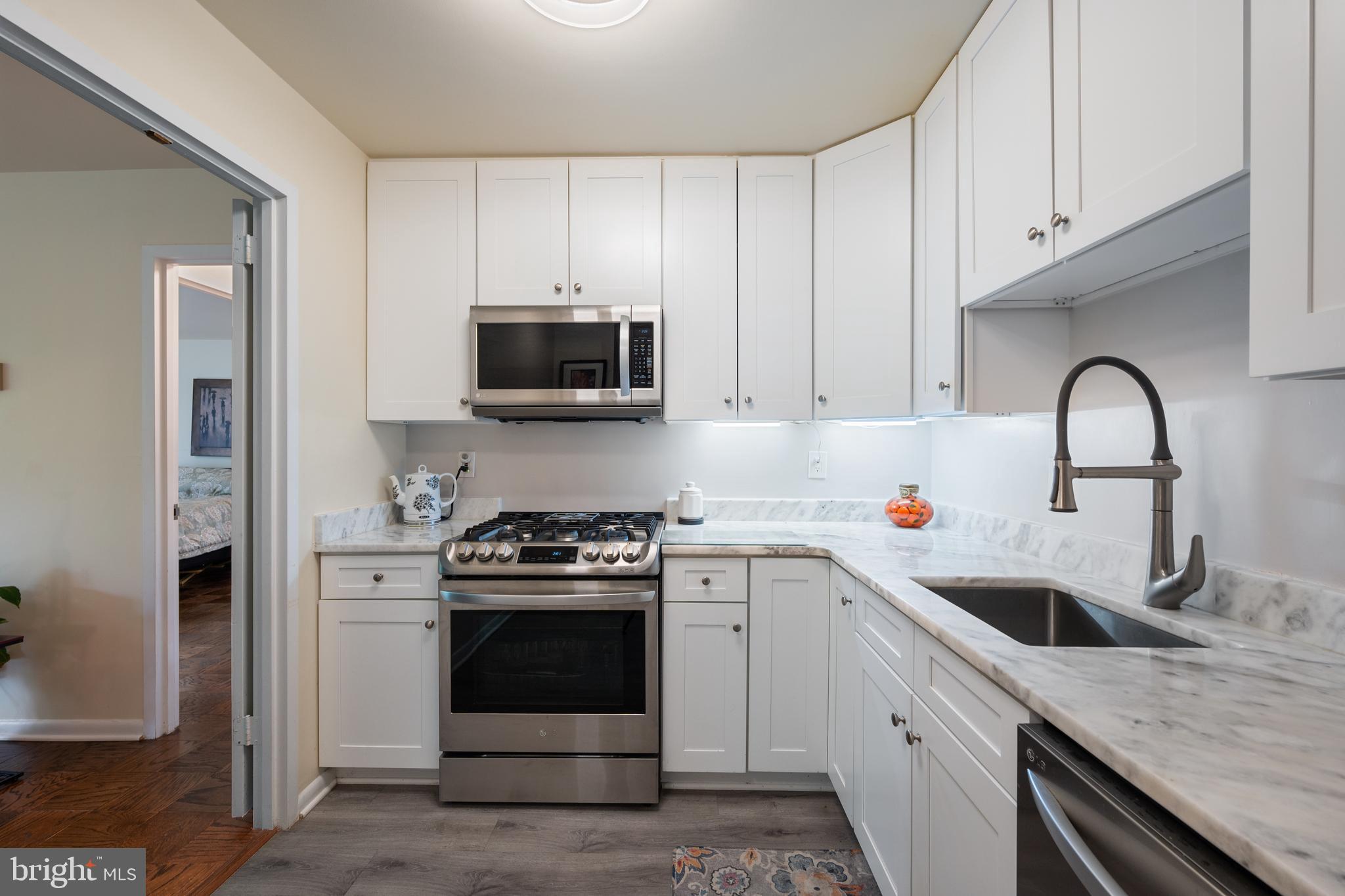 CHEVY CHASE - Residential