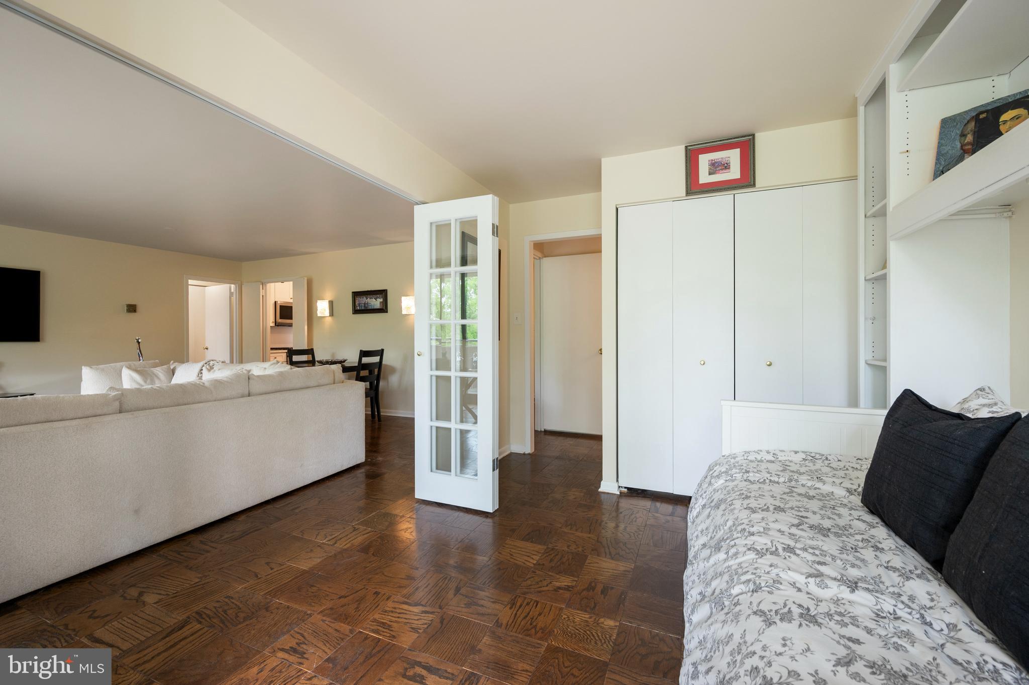 CHEVY CHASE - Residential