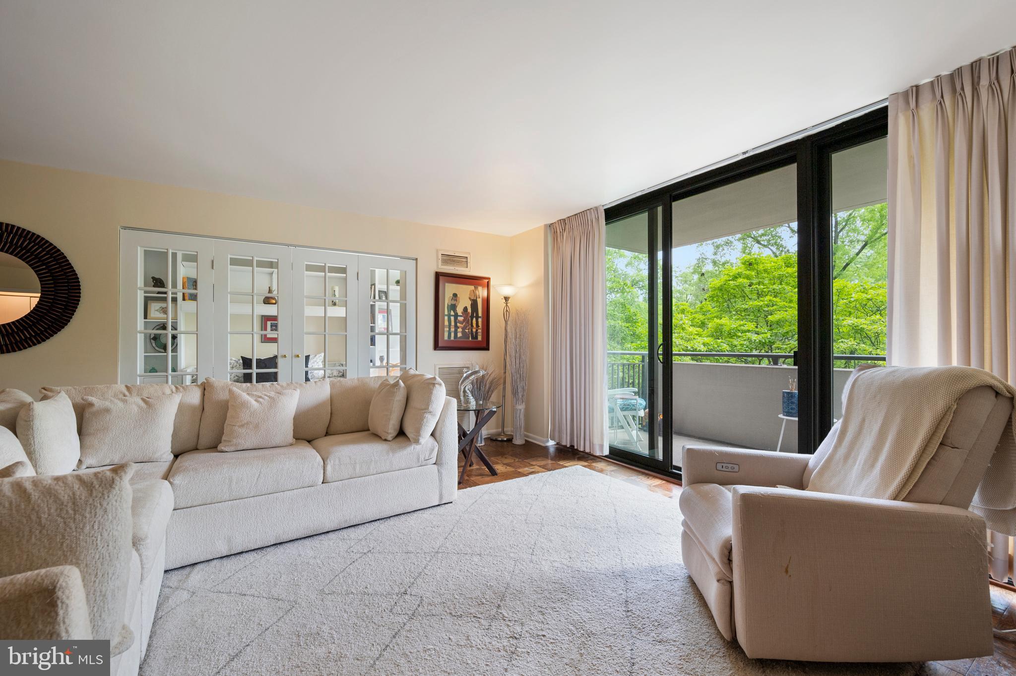 CHEVY CHASE - Residential