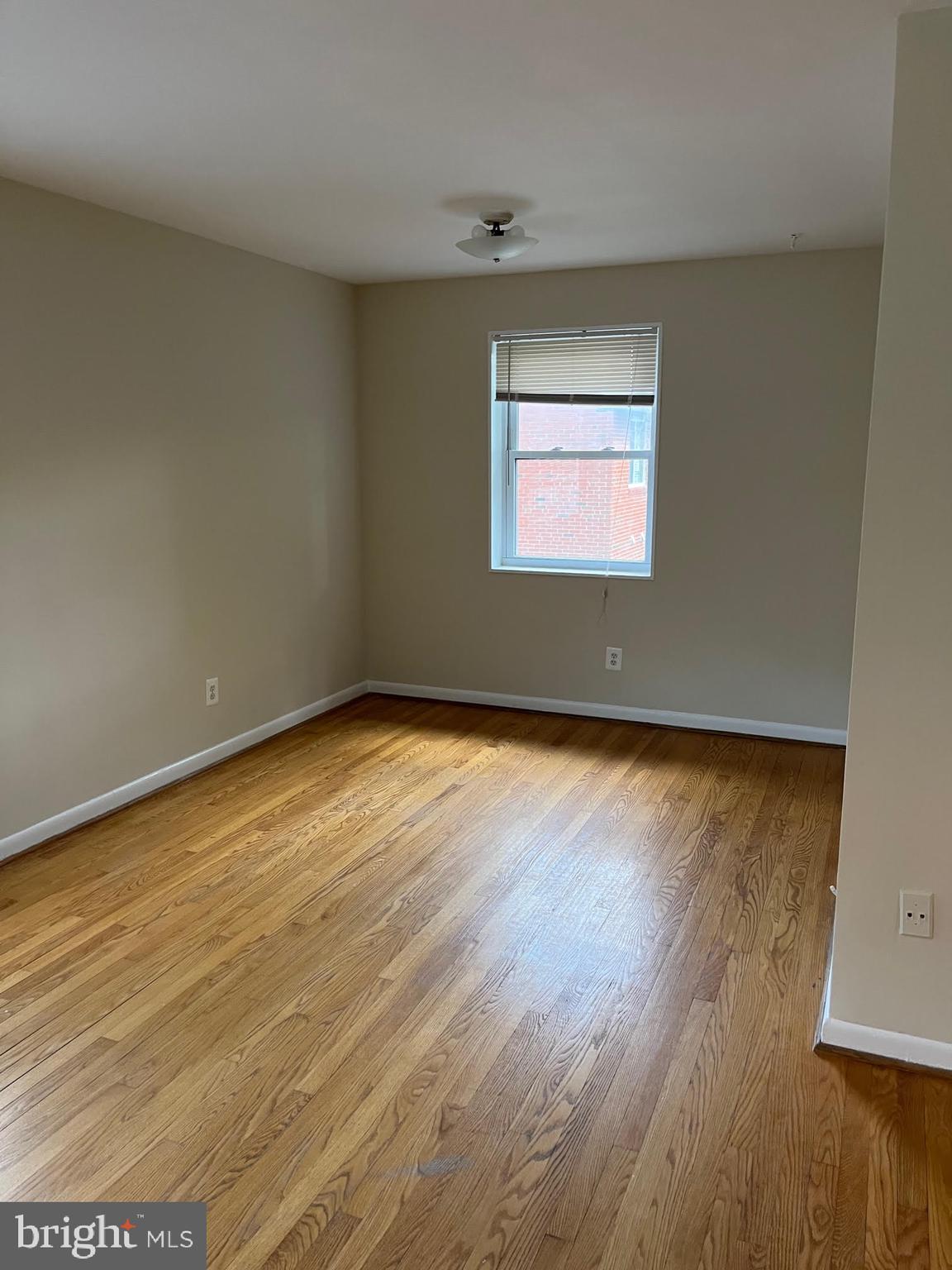 DOUGLAS ESTATES - Residential Lease