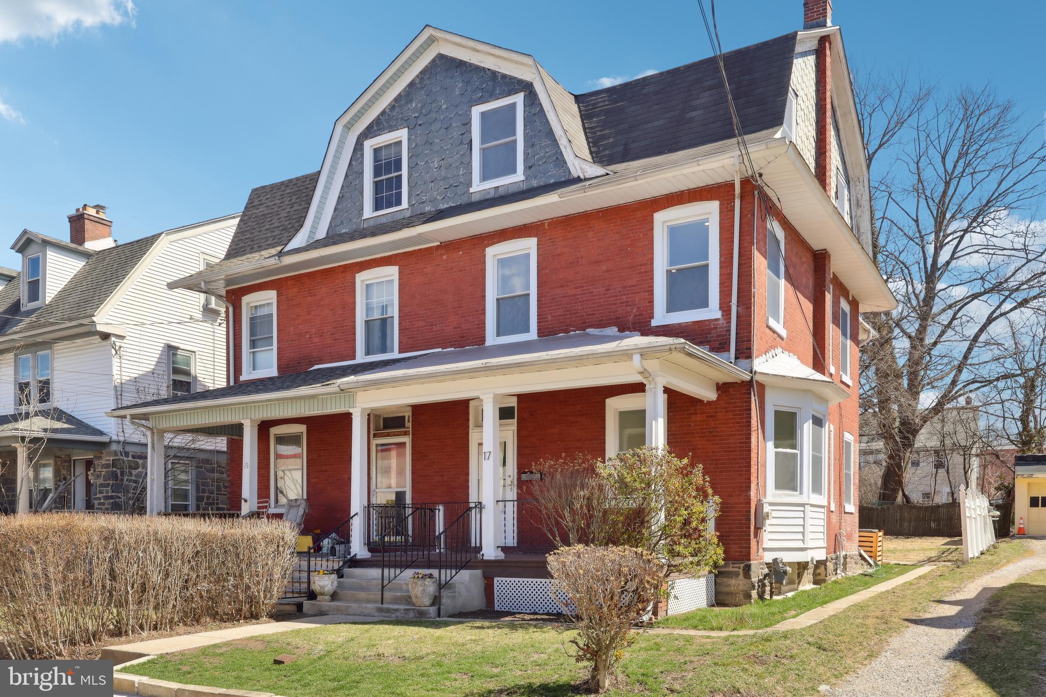 BRYN MAWR - Residential