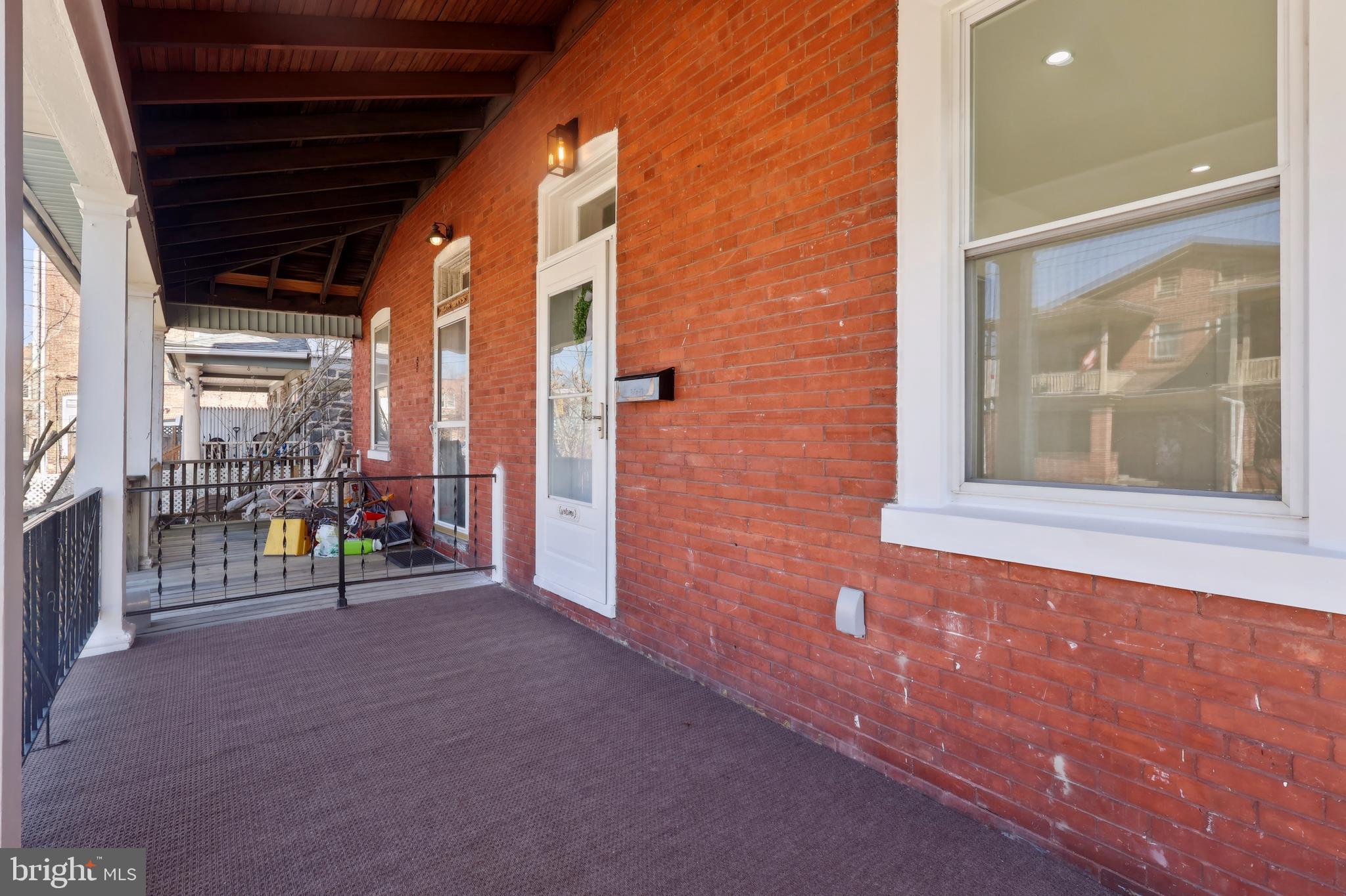 BRYN MAWR - Residential