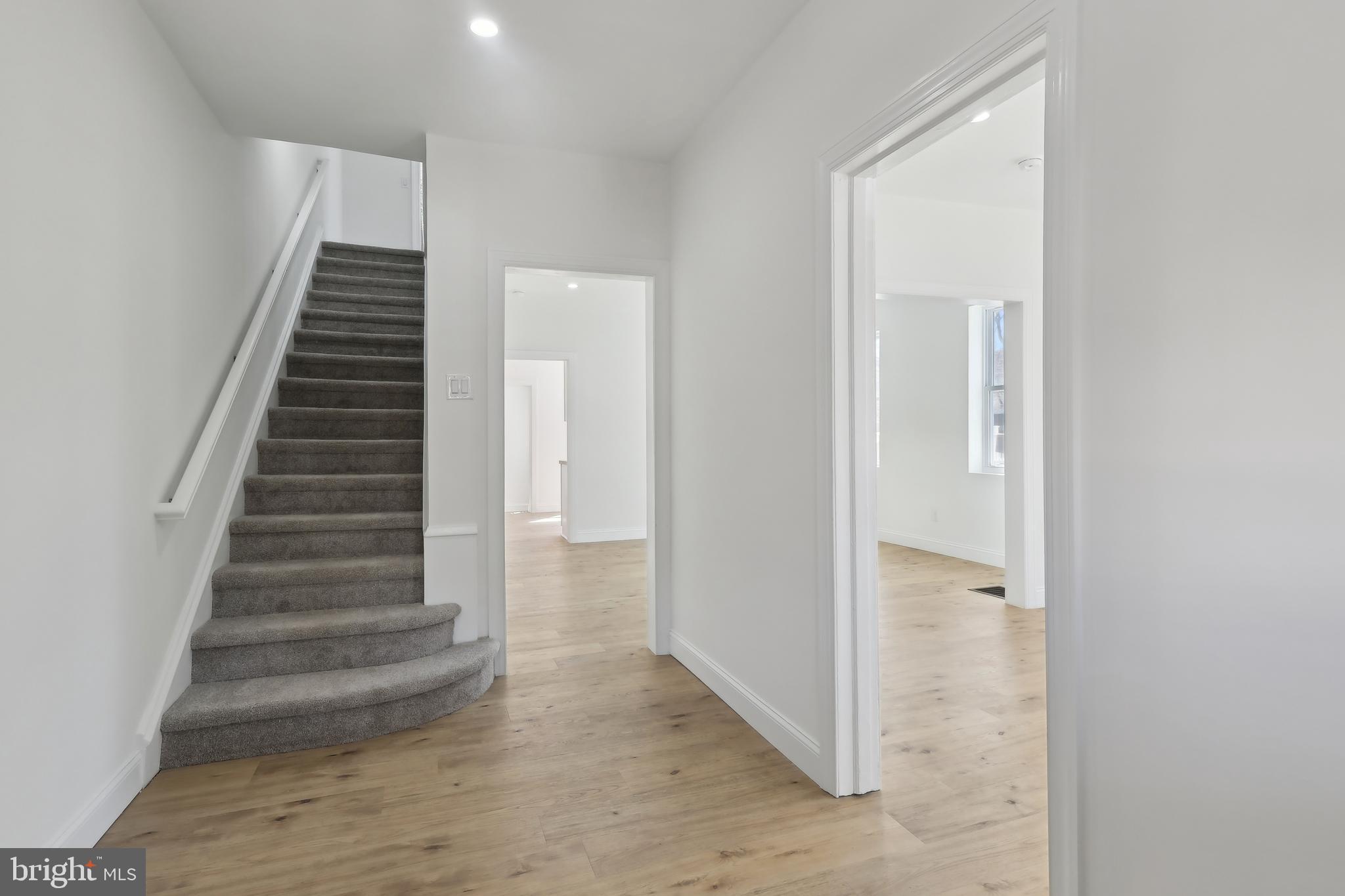 BRYN MAWR - Residential