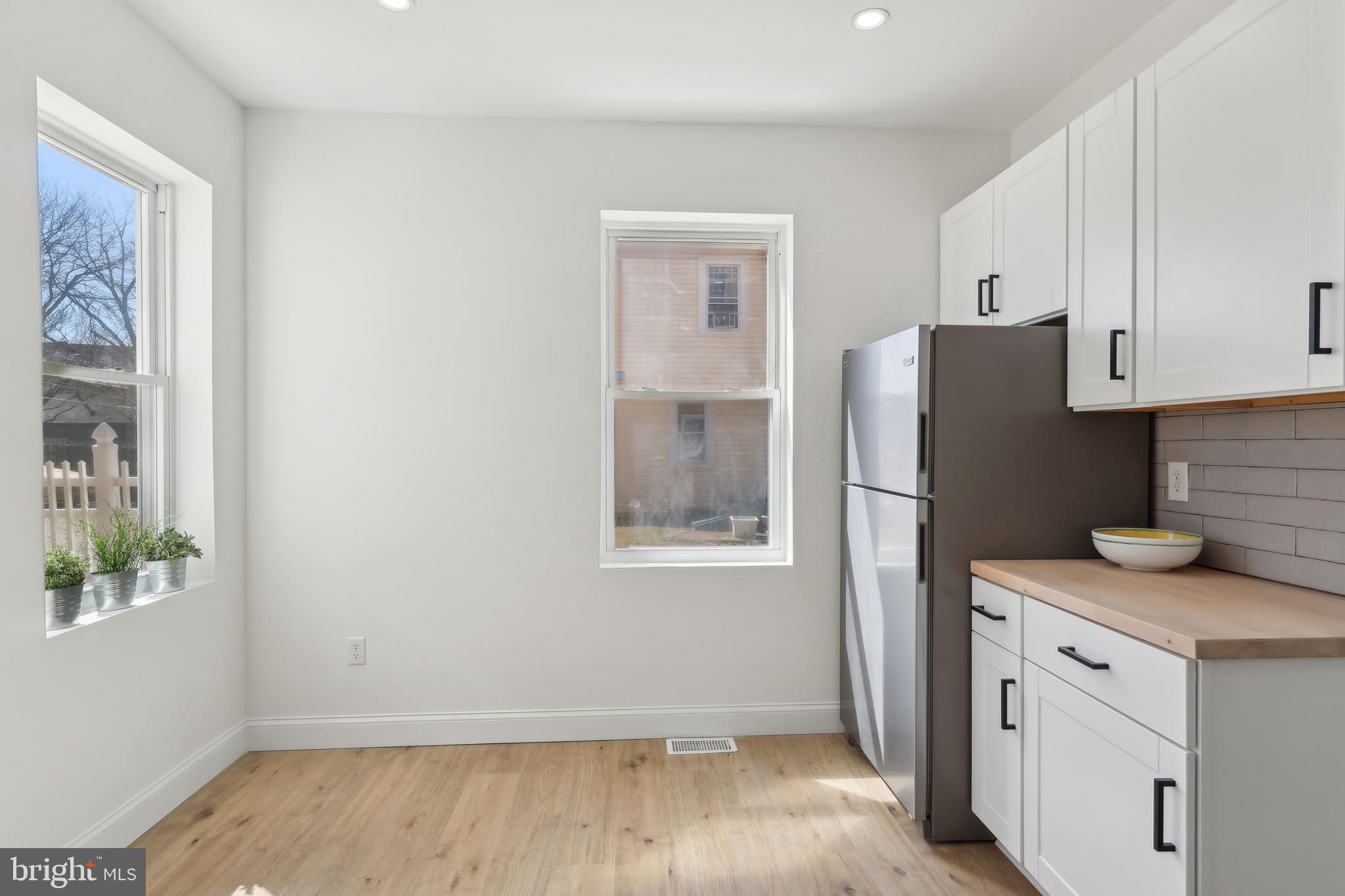 BRYN MAWR - Residential