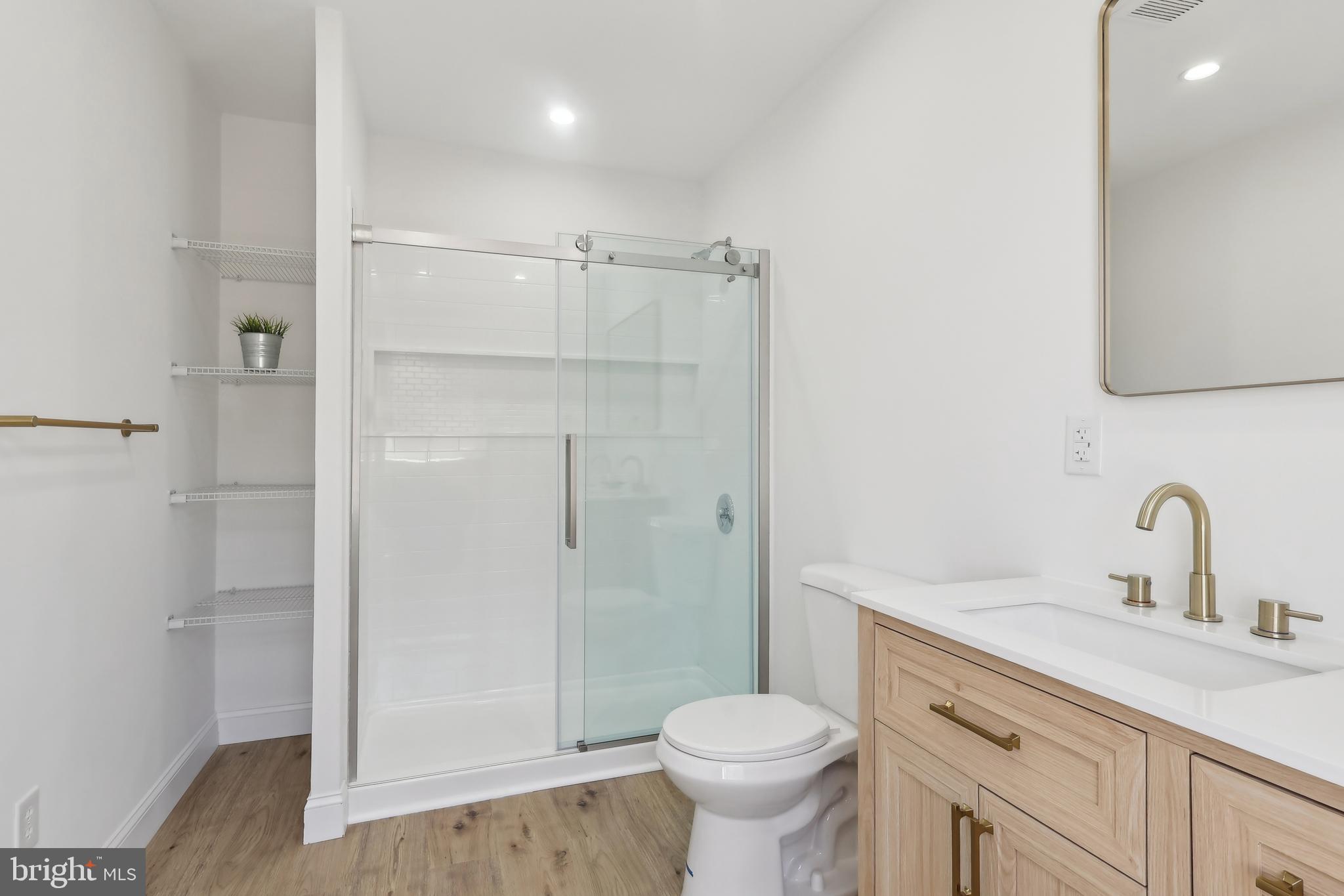 BRYN MAWR - Residential