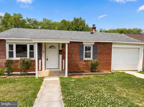 Homes For Sale - 420 Manassas Avenue<br/> FRONT ROYAL, VA 22630