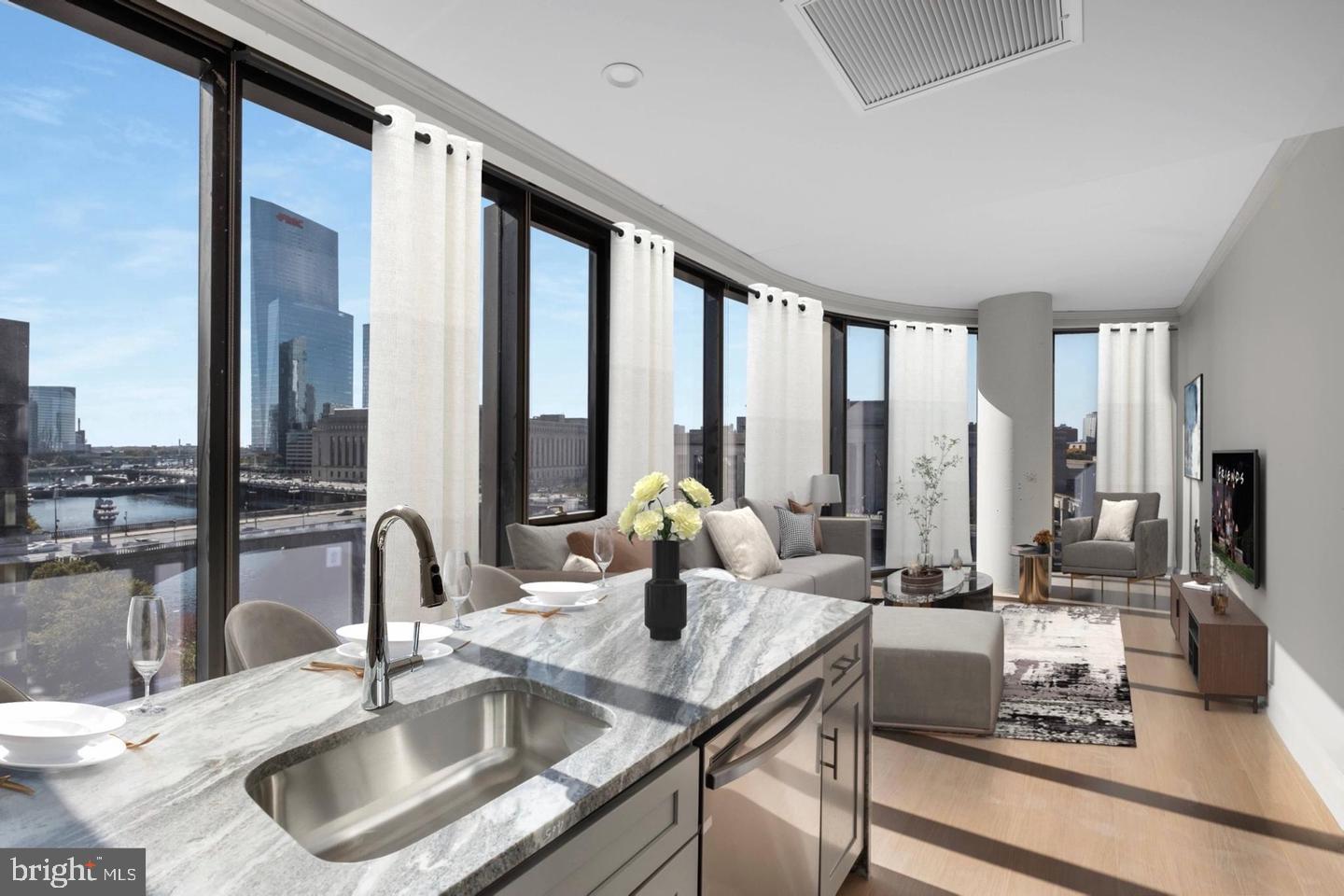 CENTER CITY - Residential Lease