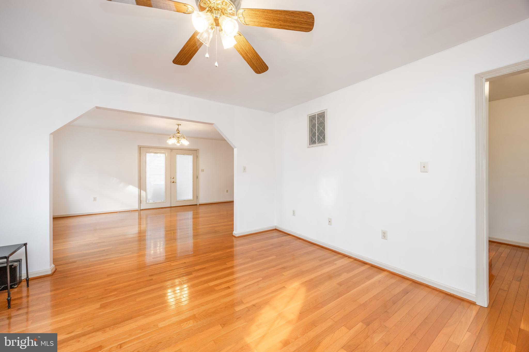 HARBOR POINTE - Residential