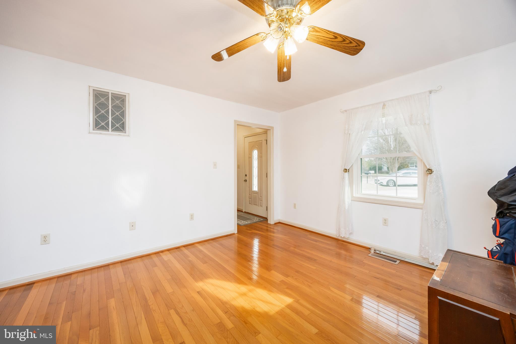 HARBOR POINTE - Residential