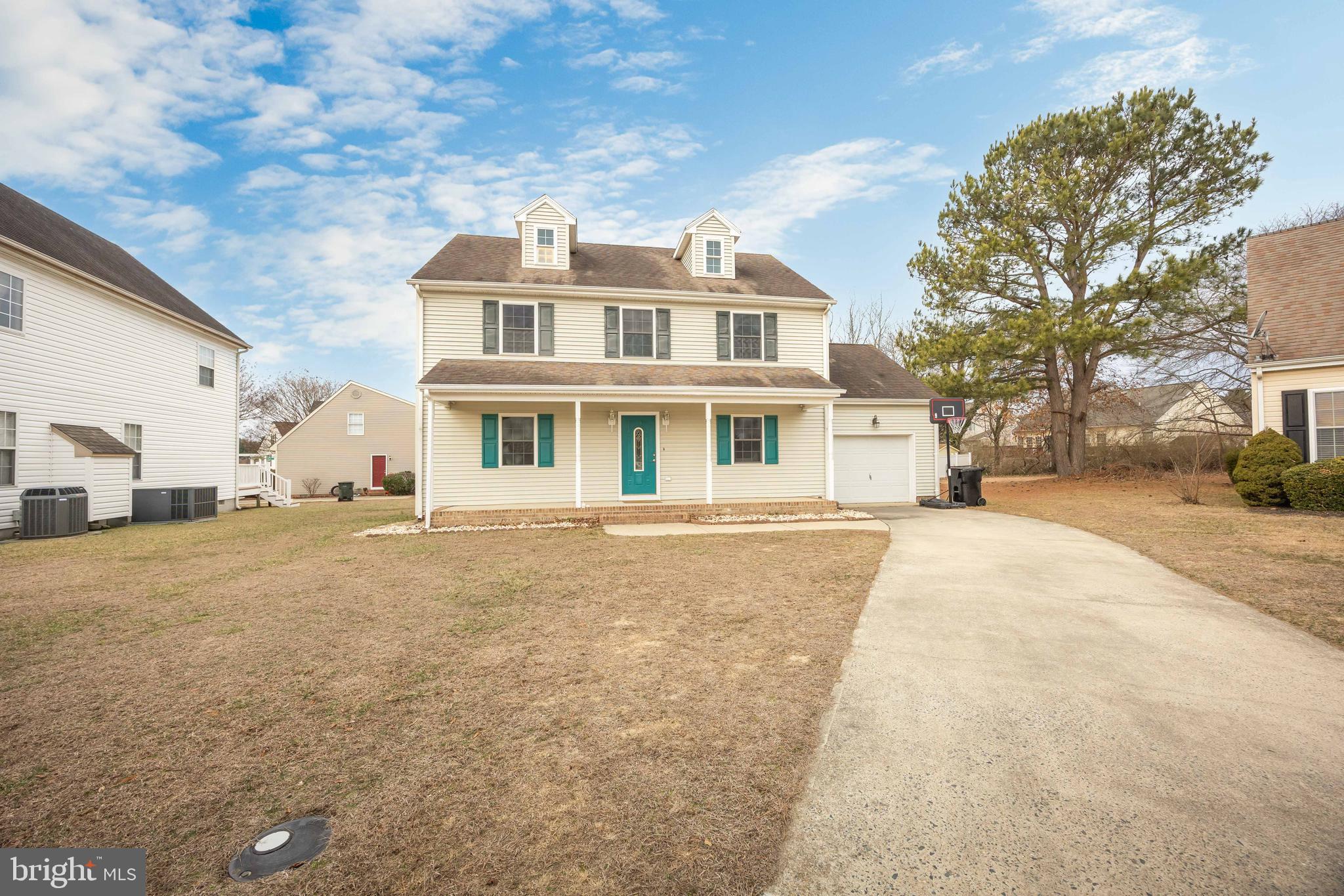 1407 CHATEAU DRIVE