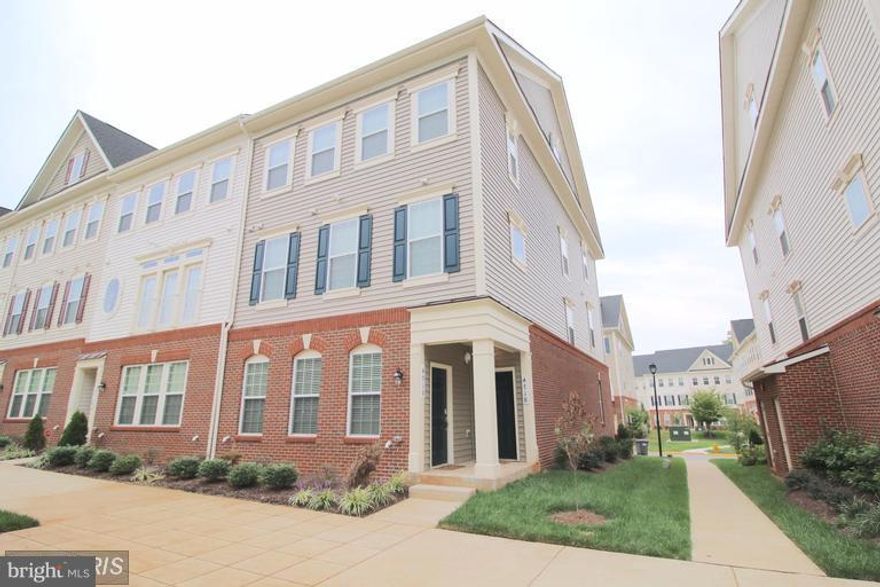 Welcome Home!  Stunning 3 bedroom 3.5 bath, end unit TH w/ 1 car garage in Dane Ridge Community.  Open floor plan on main level with gleaming HW floors.  Kitchen features SS appliances, granite, overlooking dining room and living room and laundry room.  3 Large bedrooms including 2 masters, walk in closets and full baths.  Close to major routes!