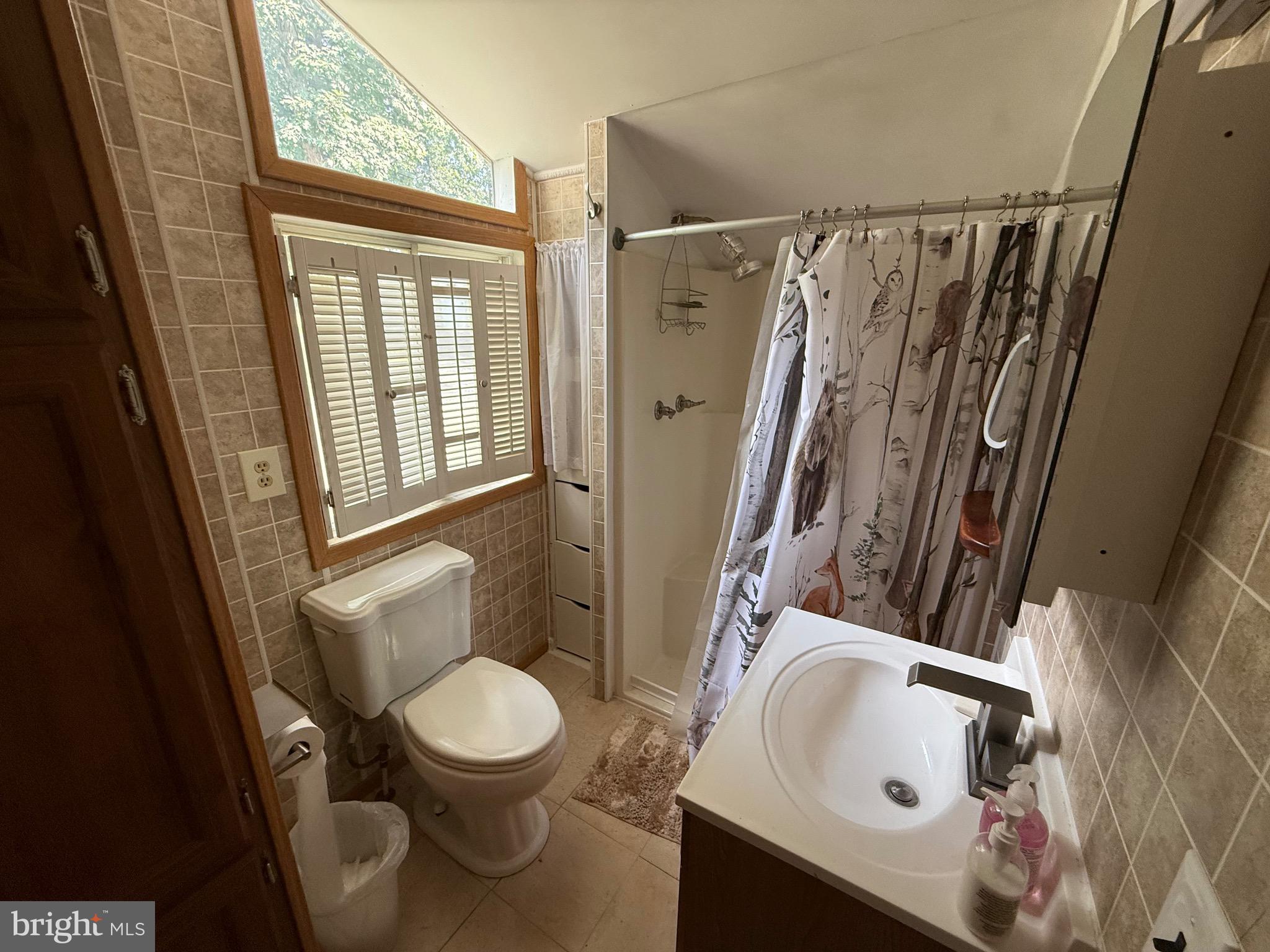 LEVELS VIEW - Residential