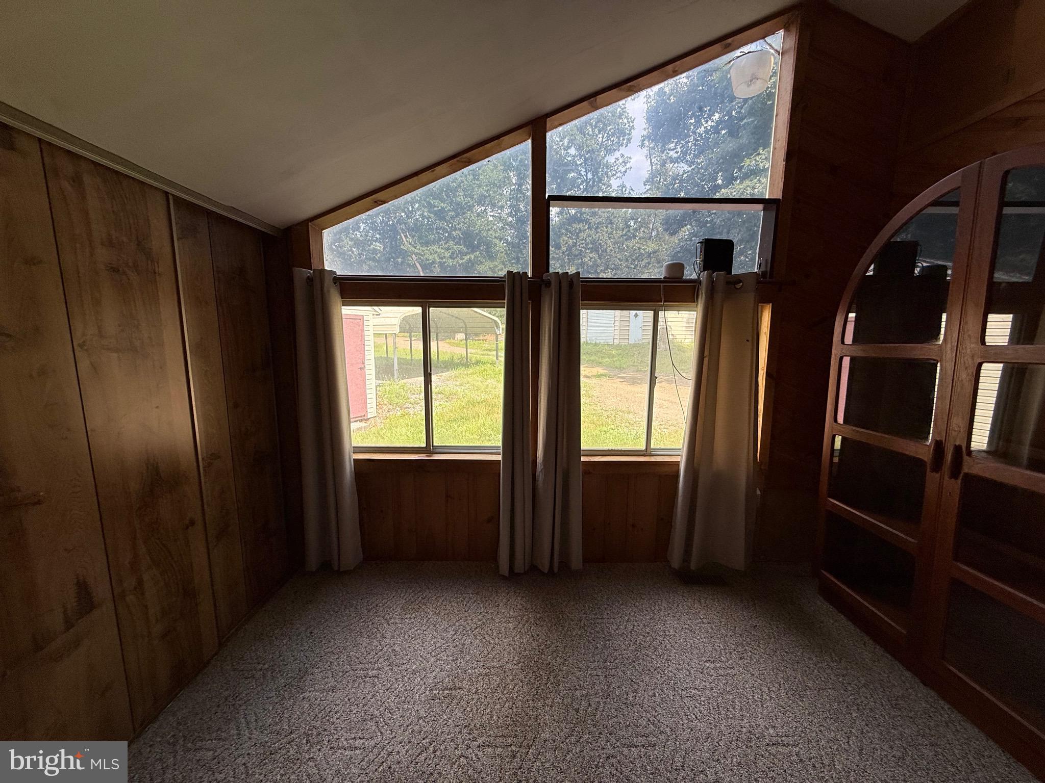 LEVELS VIEW - Residential