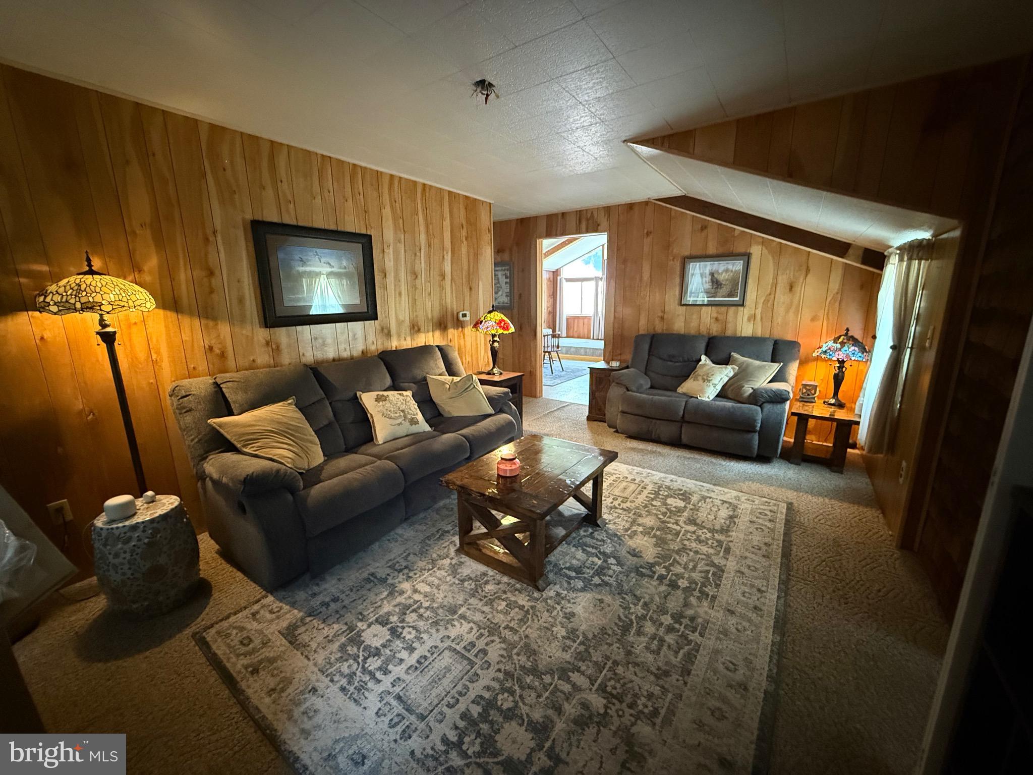 LEVELS VIEW - Residential