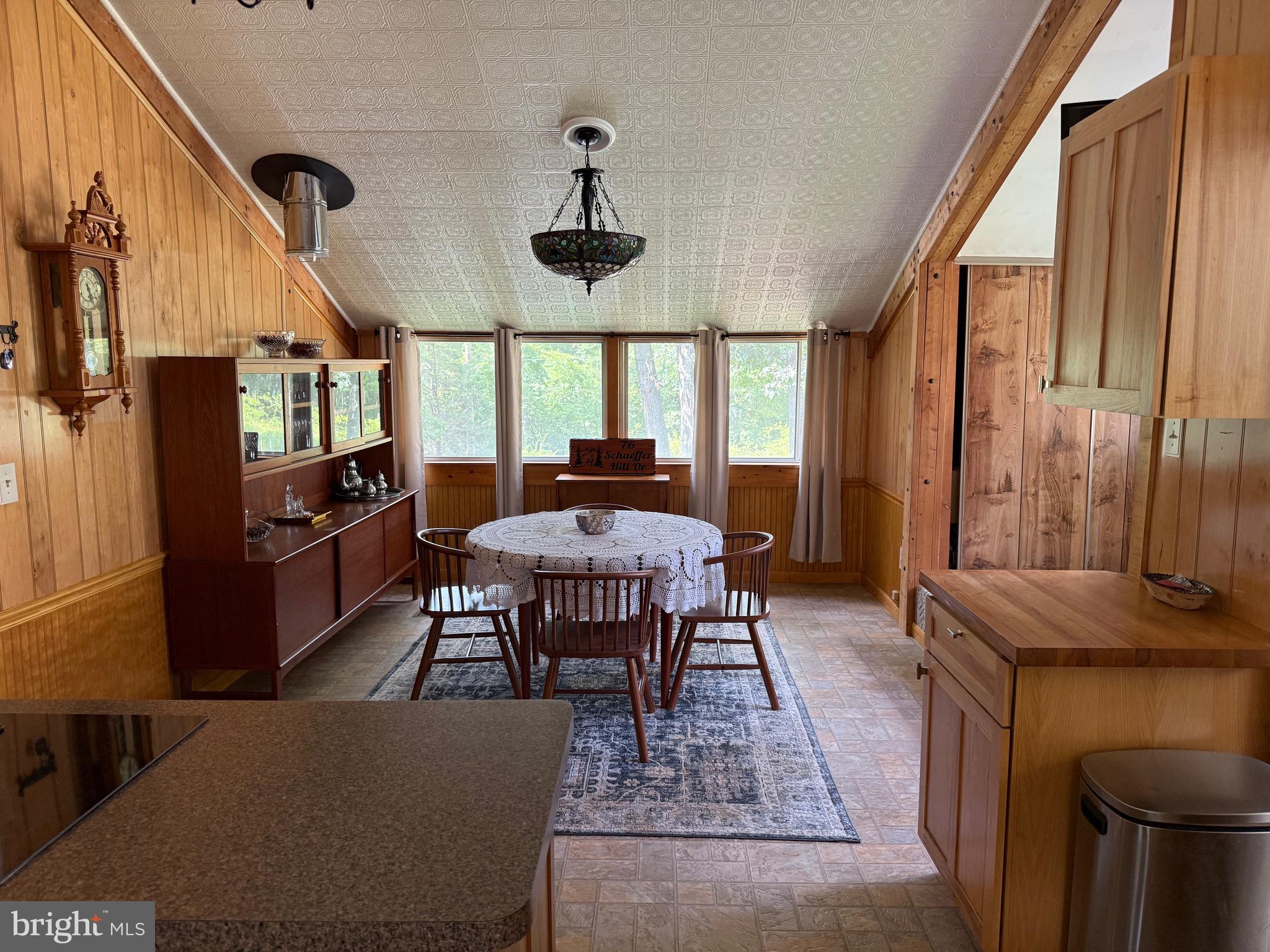 LEVELS VIEW - Residential