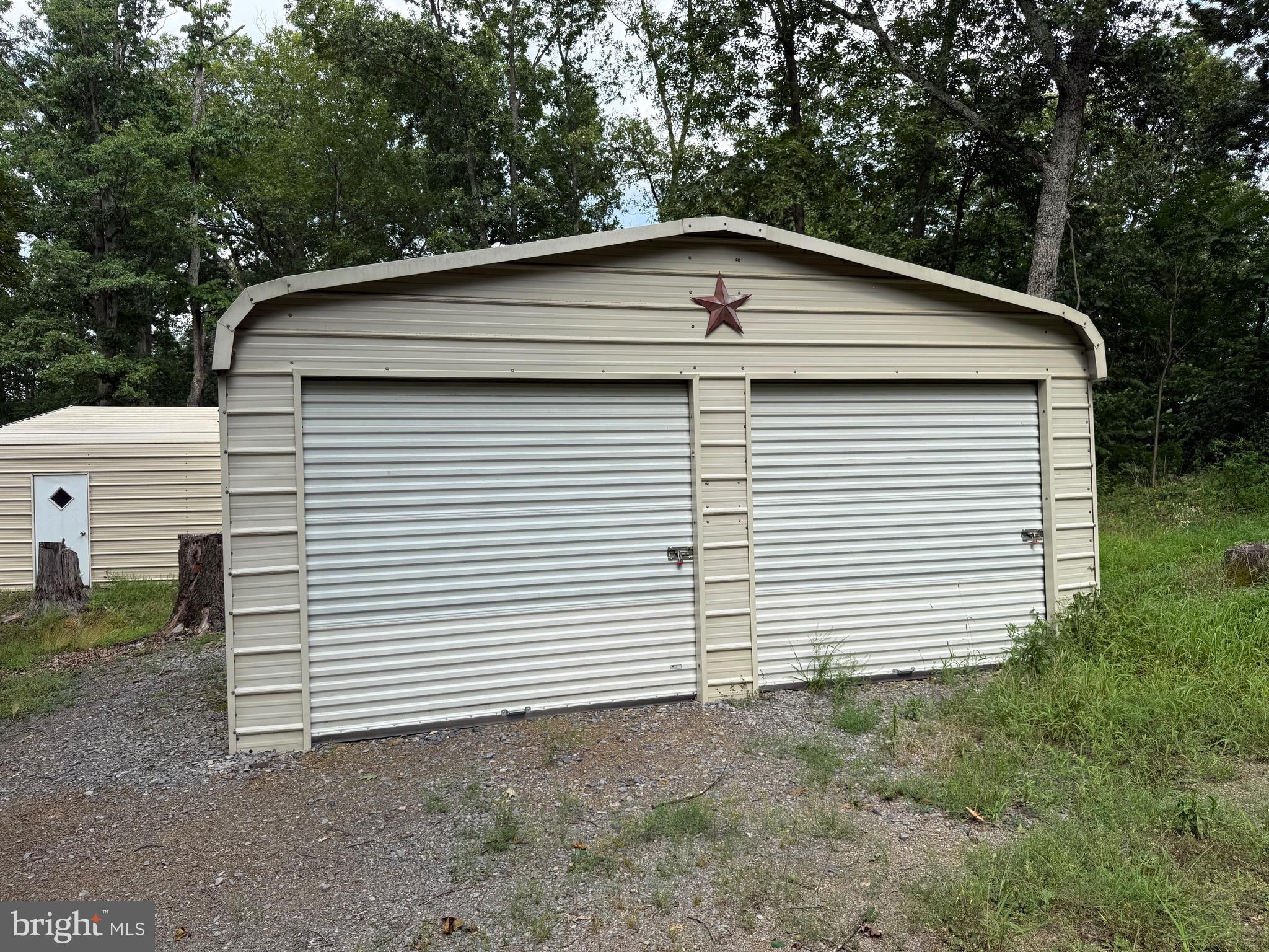 LEVELS VIEW - Residential