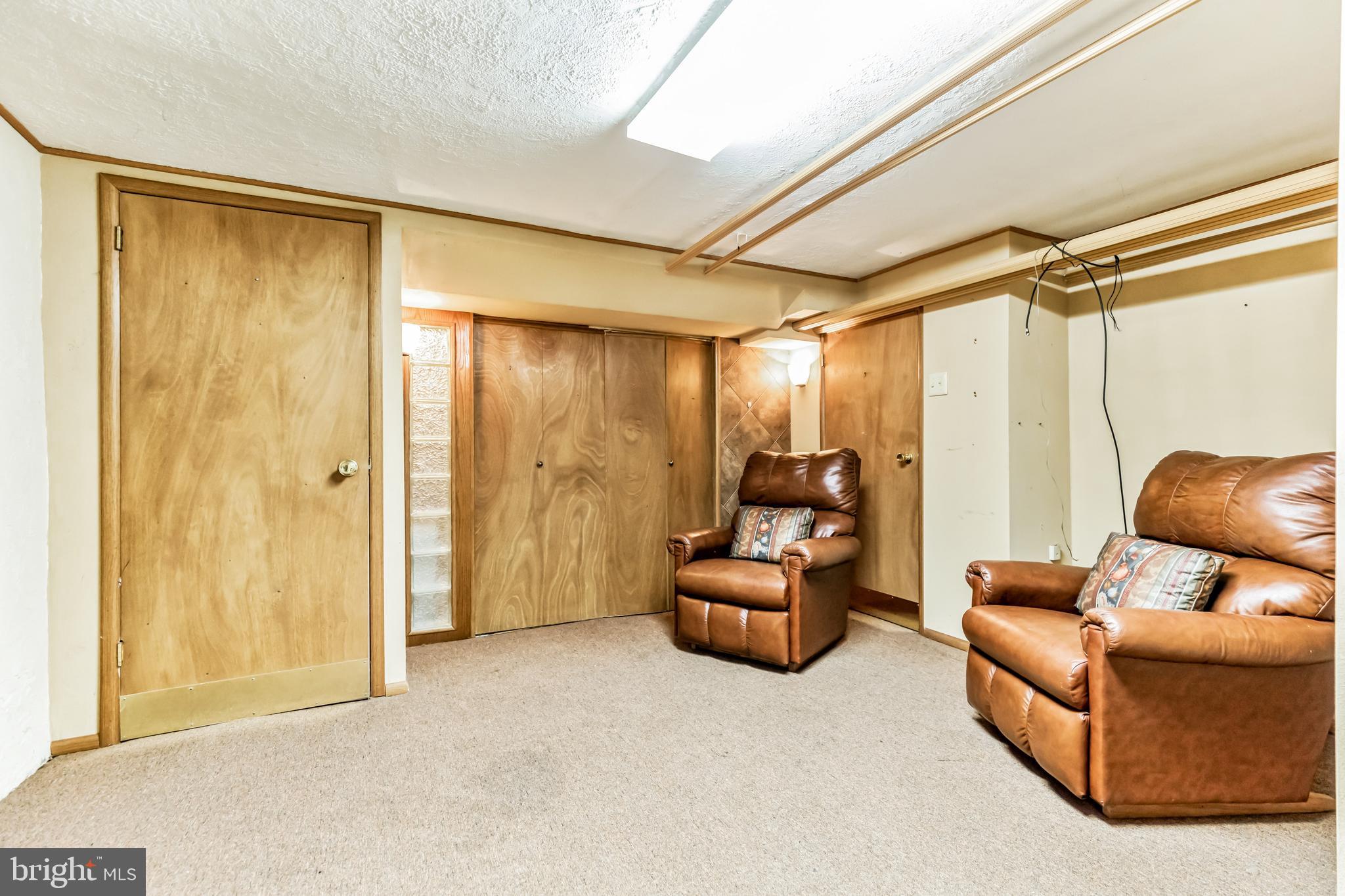 WEST PHILADELPHIA - Residential