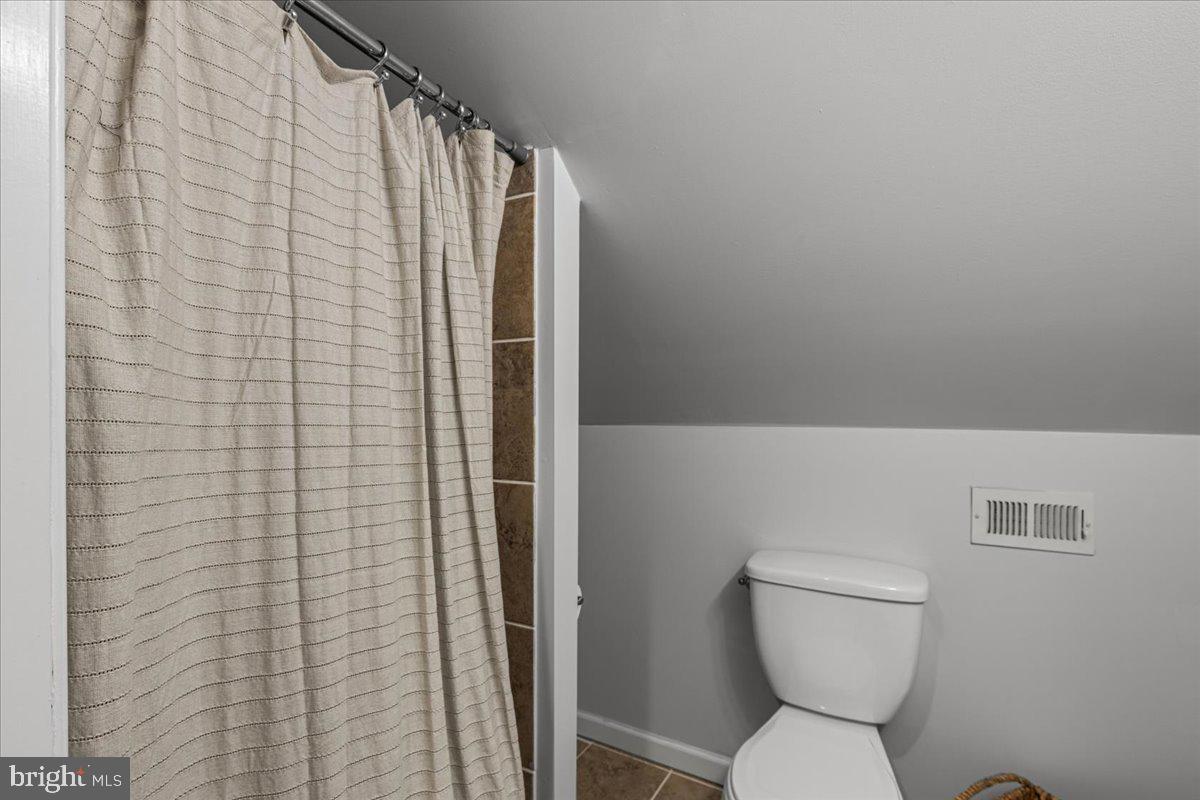 BEL AIR - Residential Lease