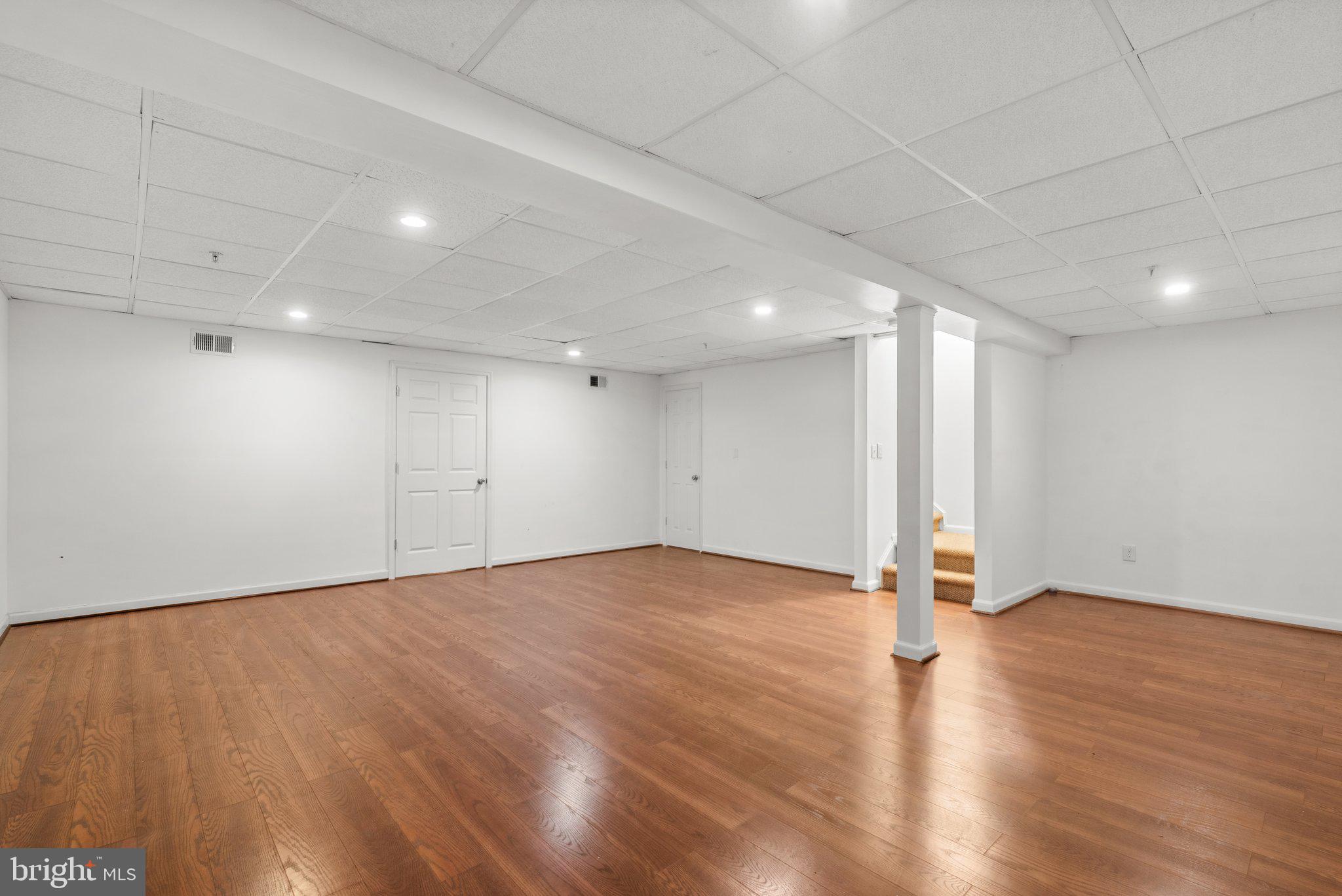 SUMMERFIELD AT RIVER HILL - Residential Lease