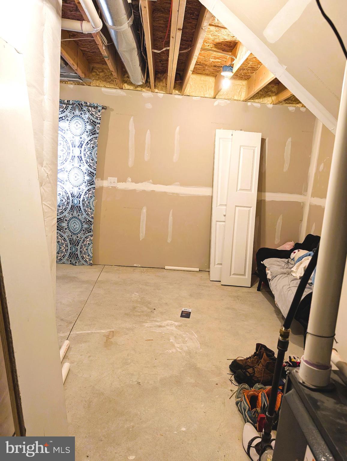 BROOKSTONE TRACE - Residential