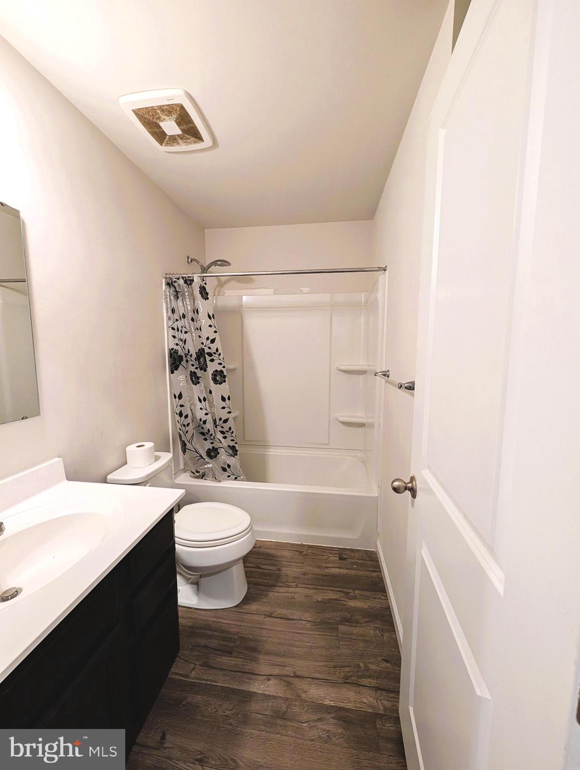 BROOKSTONE TRACE - Residential